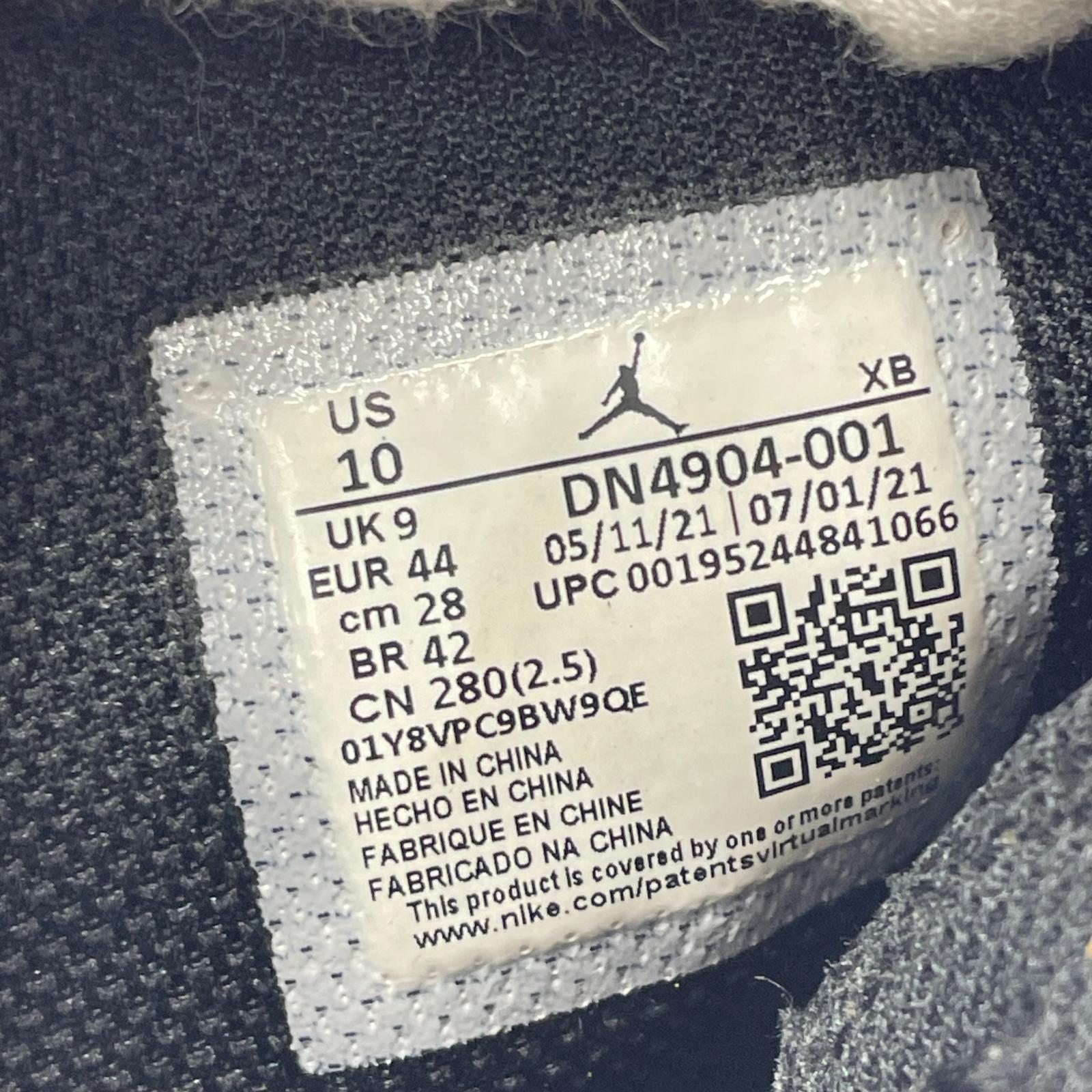スニーカー Air Jordan 1 Mid Siempre Familia (28.0) 28cm (US10 UK9 1/2 EU46) ブラック