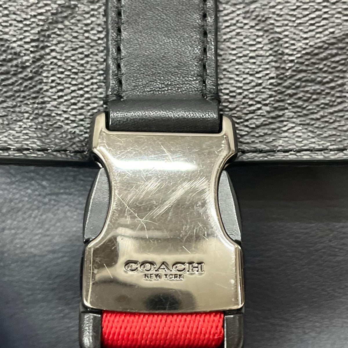 Track Small Flap ショルダーバッグ