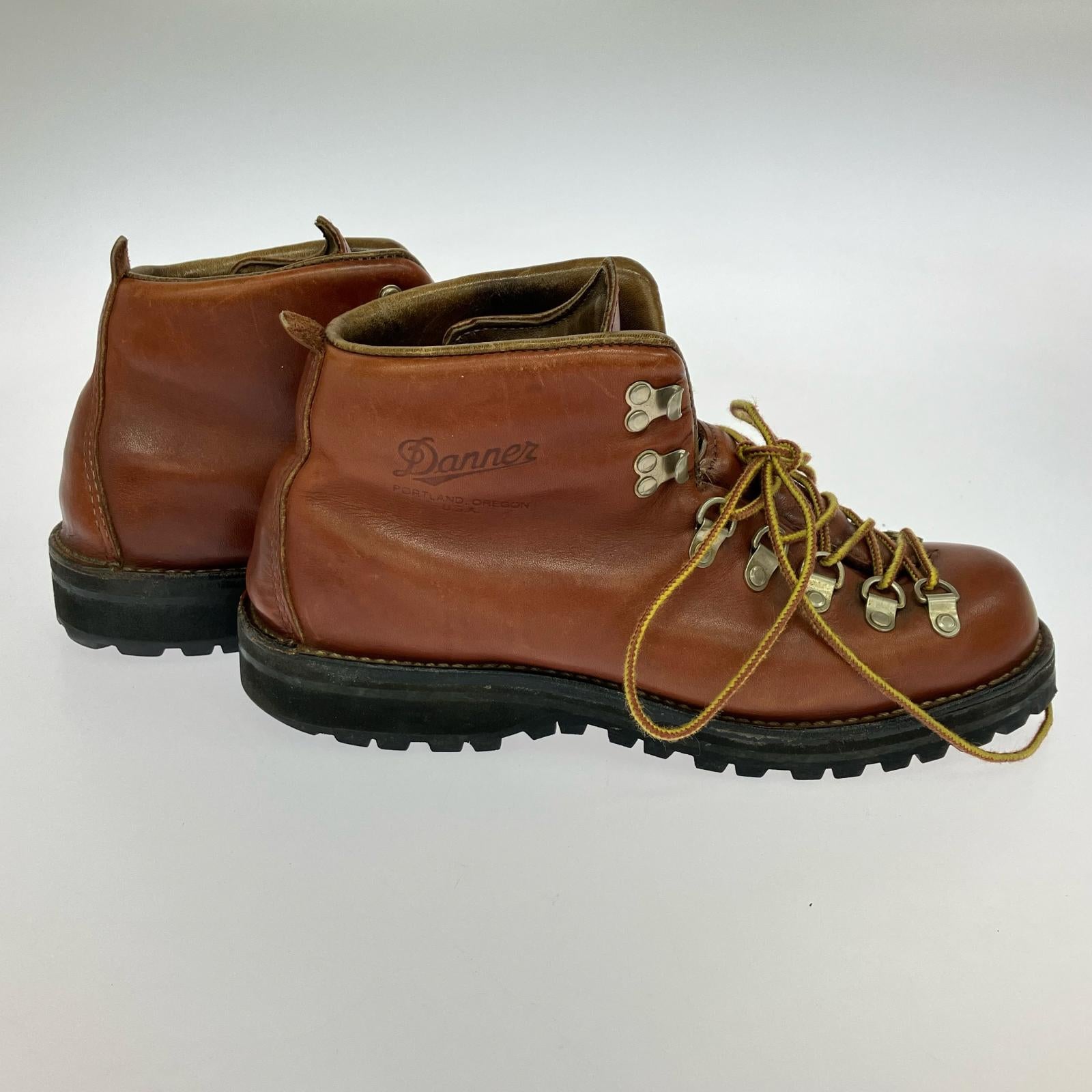 ブーツ GORE-TEX 黒タグ トレッキングブーツ ブラウン (US7) ブラウン