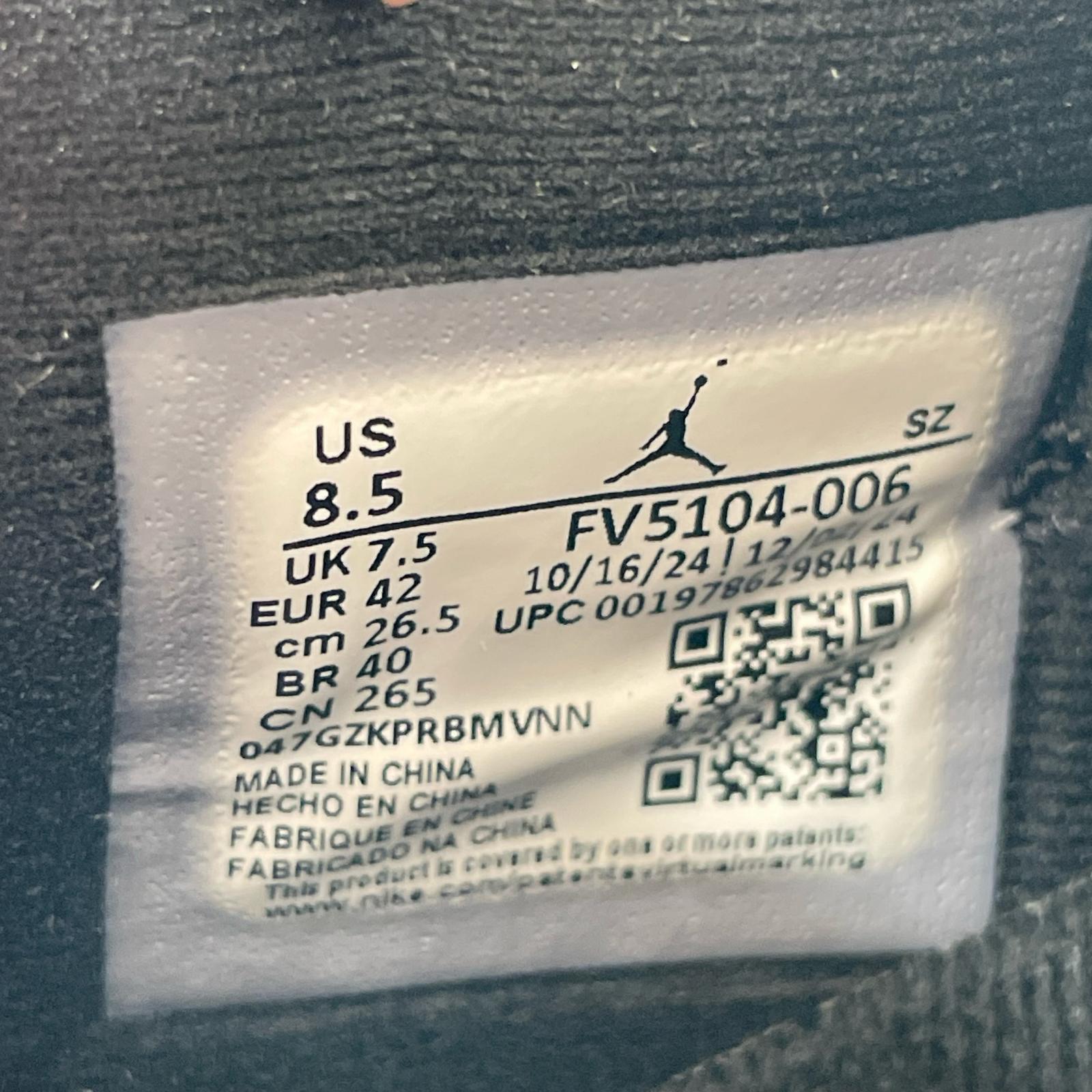スニーカー Air Jordan 11 Retro Low Bred FV5104-006 26.5cm (US8 1/2 UK8 EU43) ブラック