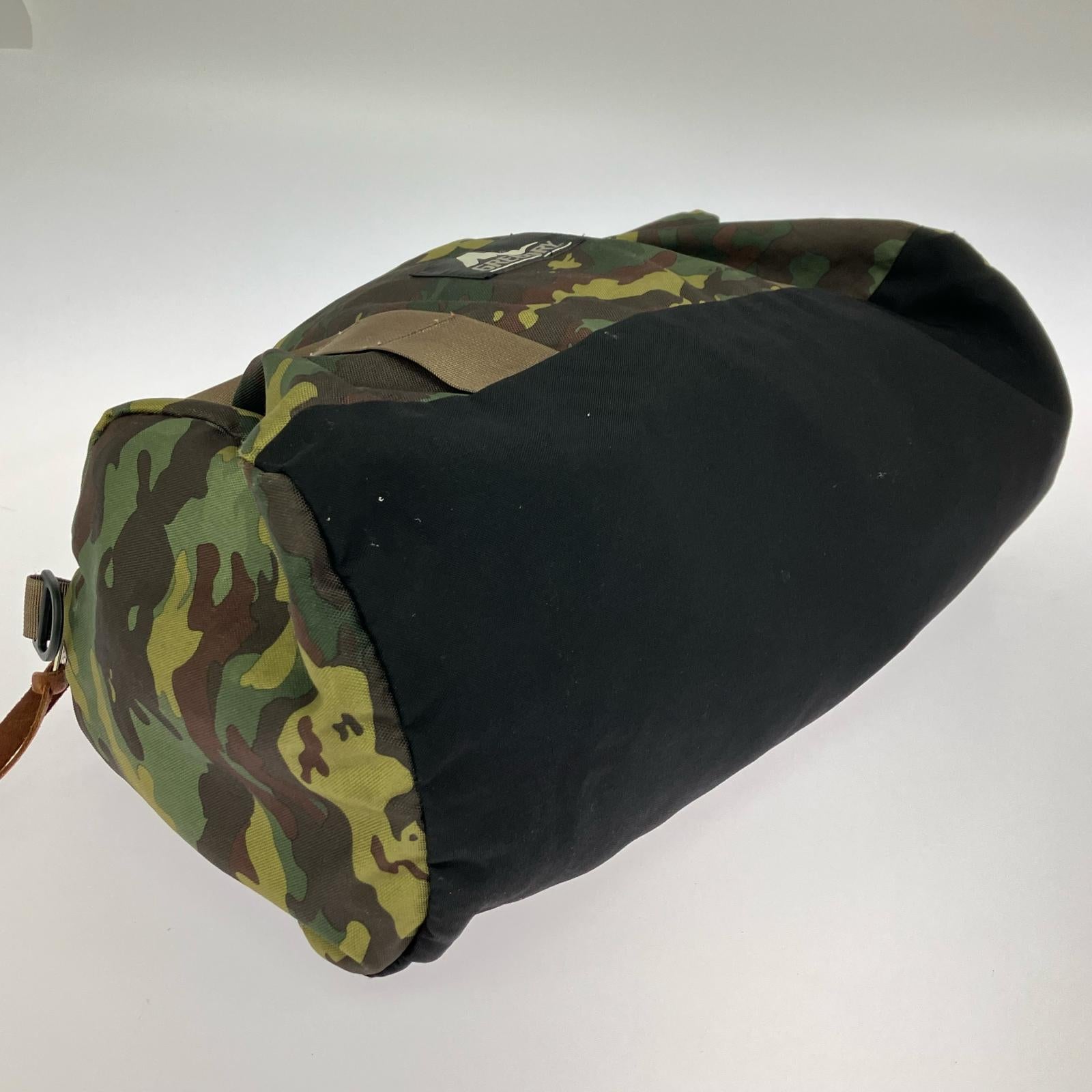 その他バッグ 旧ロゴ カモ グリーン