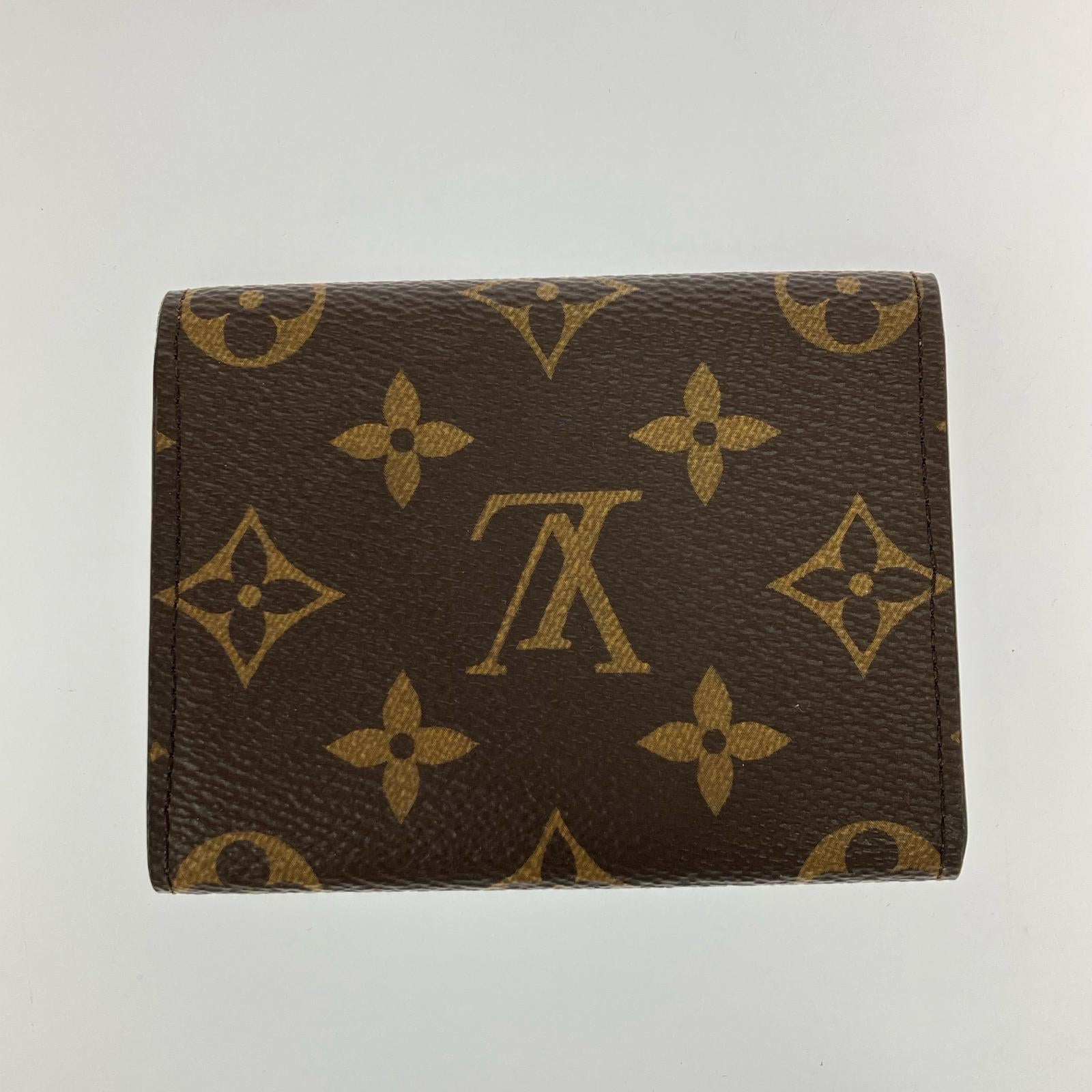 LV モノグラム EM4237 M63801