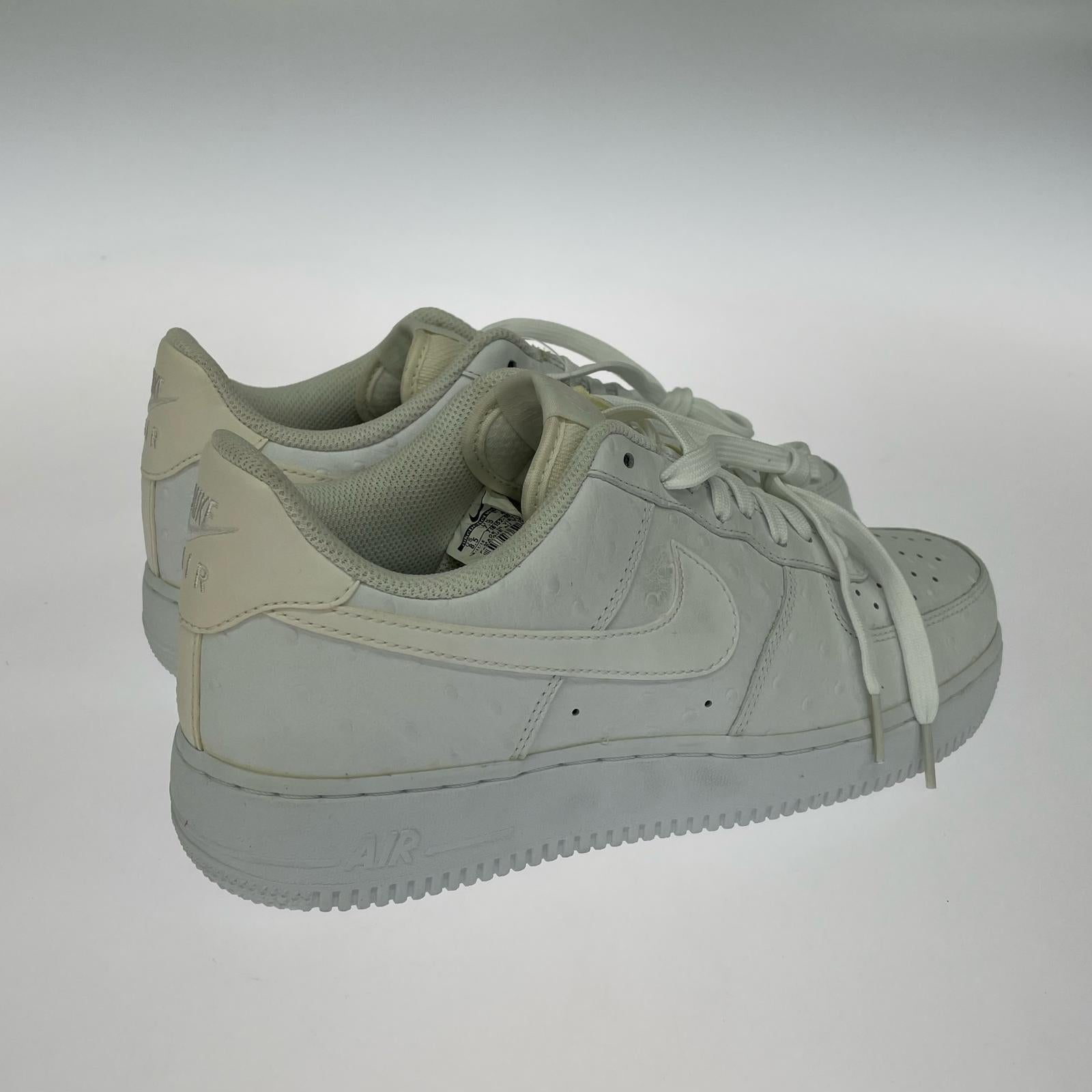 スニーカー AIR FORCE 1 07 LV8 26.5cm (US8 1/2 UK8 EU43) ホワイト