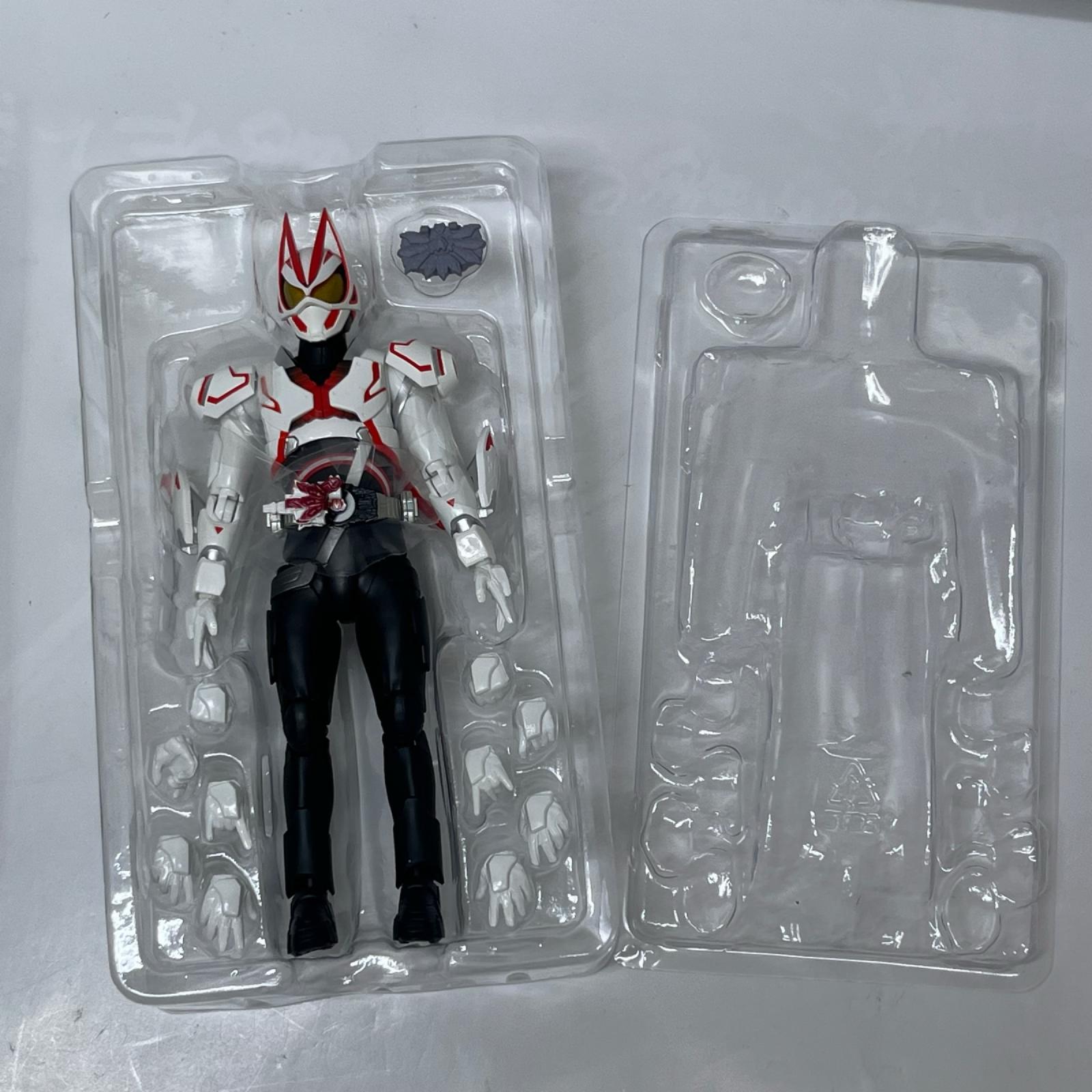 S.H.Figuarts 仮面ライダーギーツ ブーストフォームマークIII 仮面ライダーギーツ BANDAI SPIRITS(バンダイスピリッツ) フィギュア/グッズ