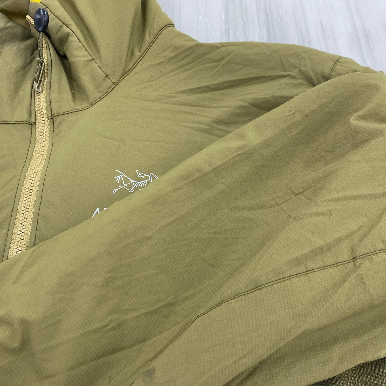 ジャケット Atom LT Hoody (S) カーキ S カーキ