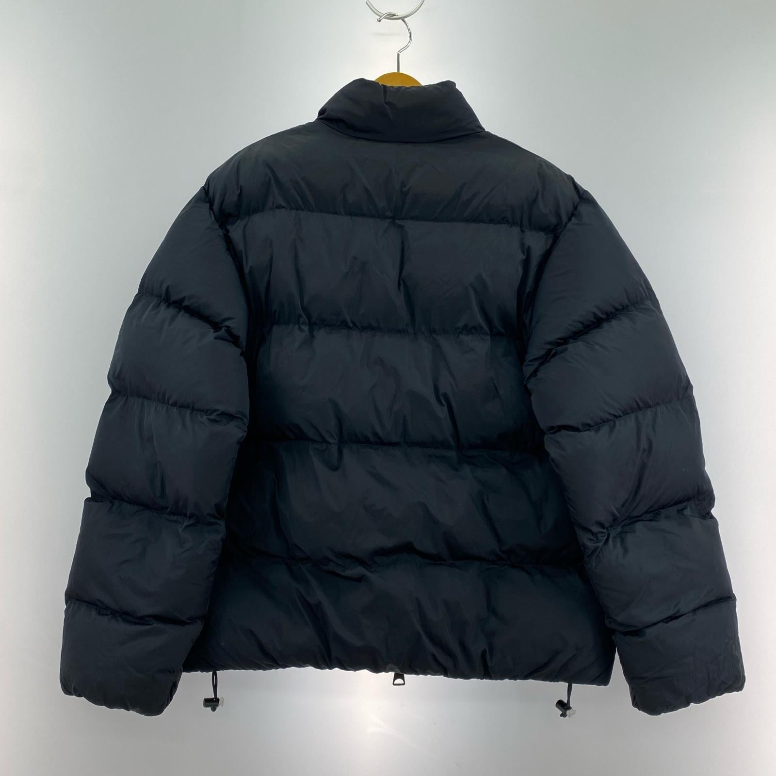 ダウンジャケット AS M J ESS POLY PUFFER JKT BLACK/WHITE ブラック
