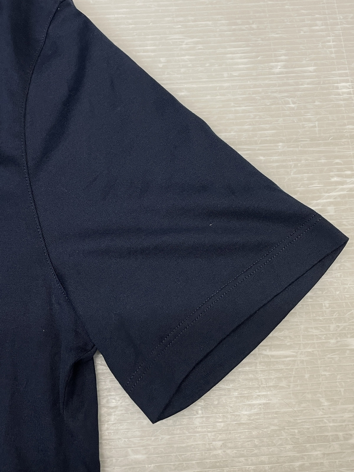 LOUIS VUITTON サークルLV刺繍 Vネックカットソー XL 紺 RM191Q JC8 HAY51W