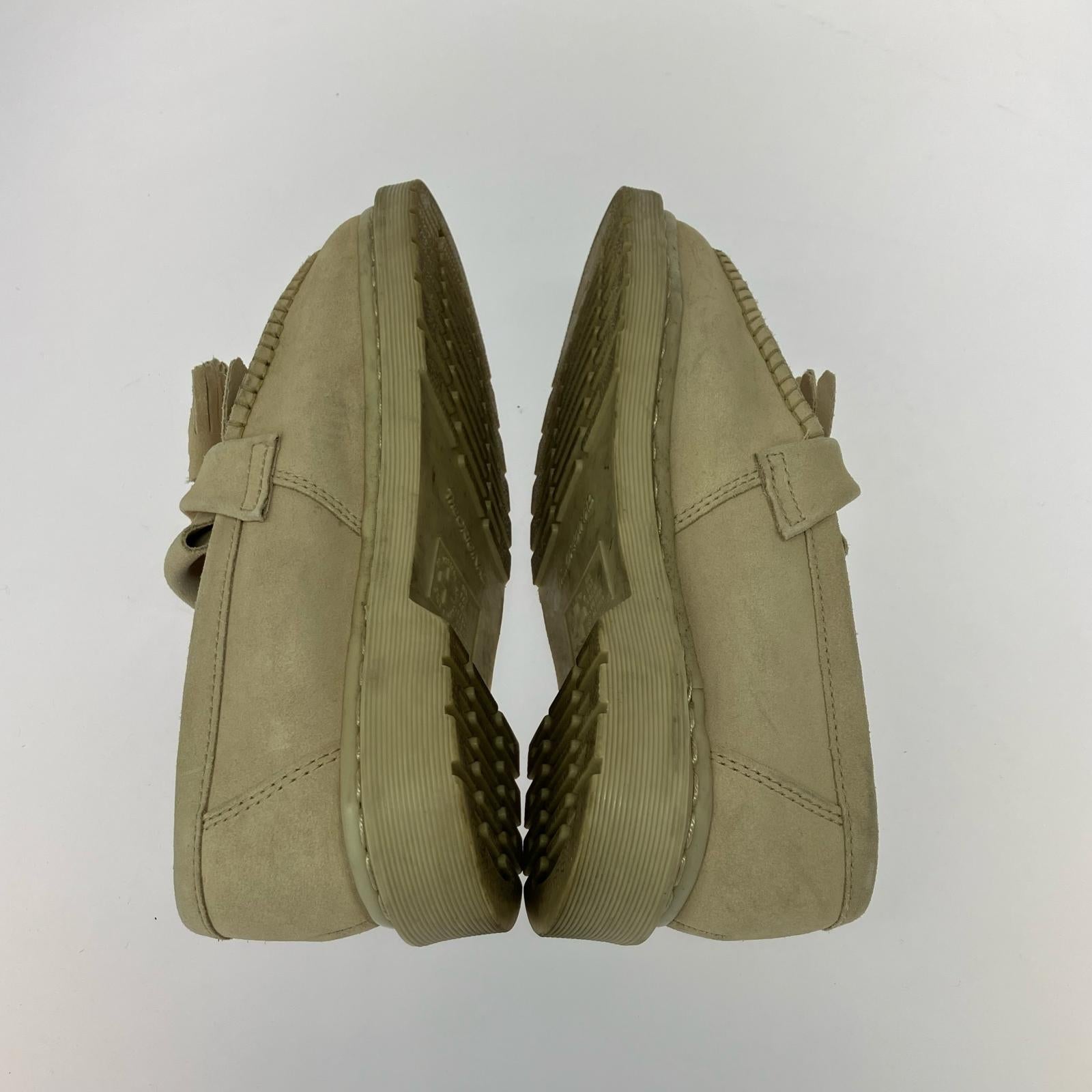 ブーツ dr.martens adrian タッセルローファー スエード ベージュ