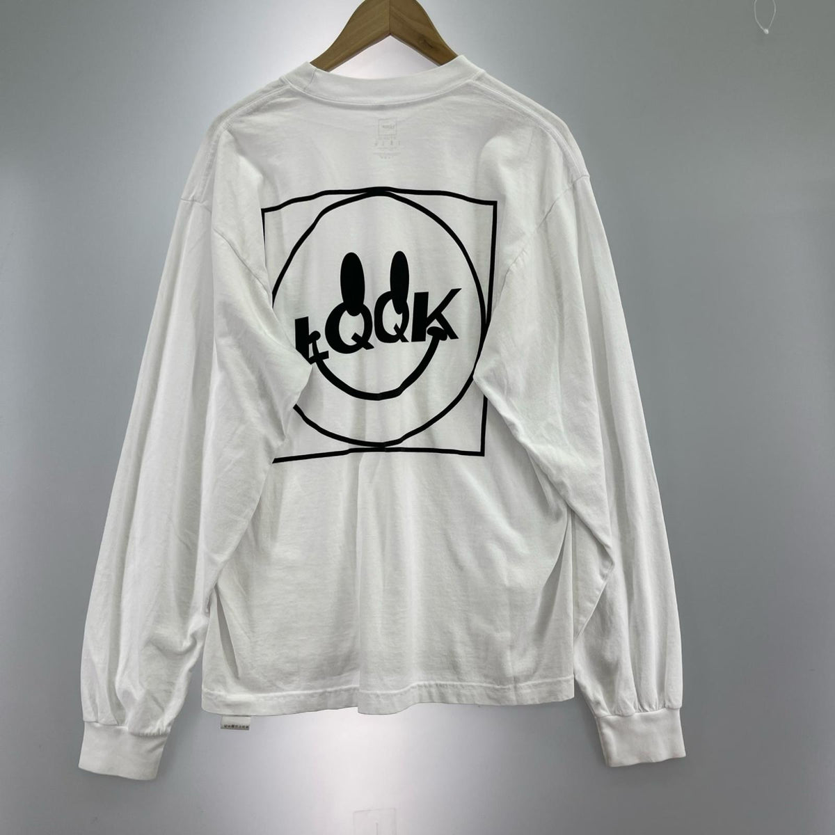 長袖Tシャツ LQQK STUDIO SMILEY LOGO L/Sカットソー 白 M M ホワイト