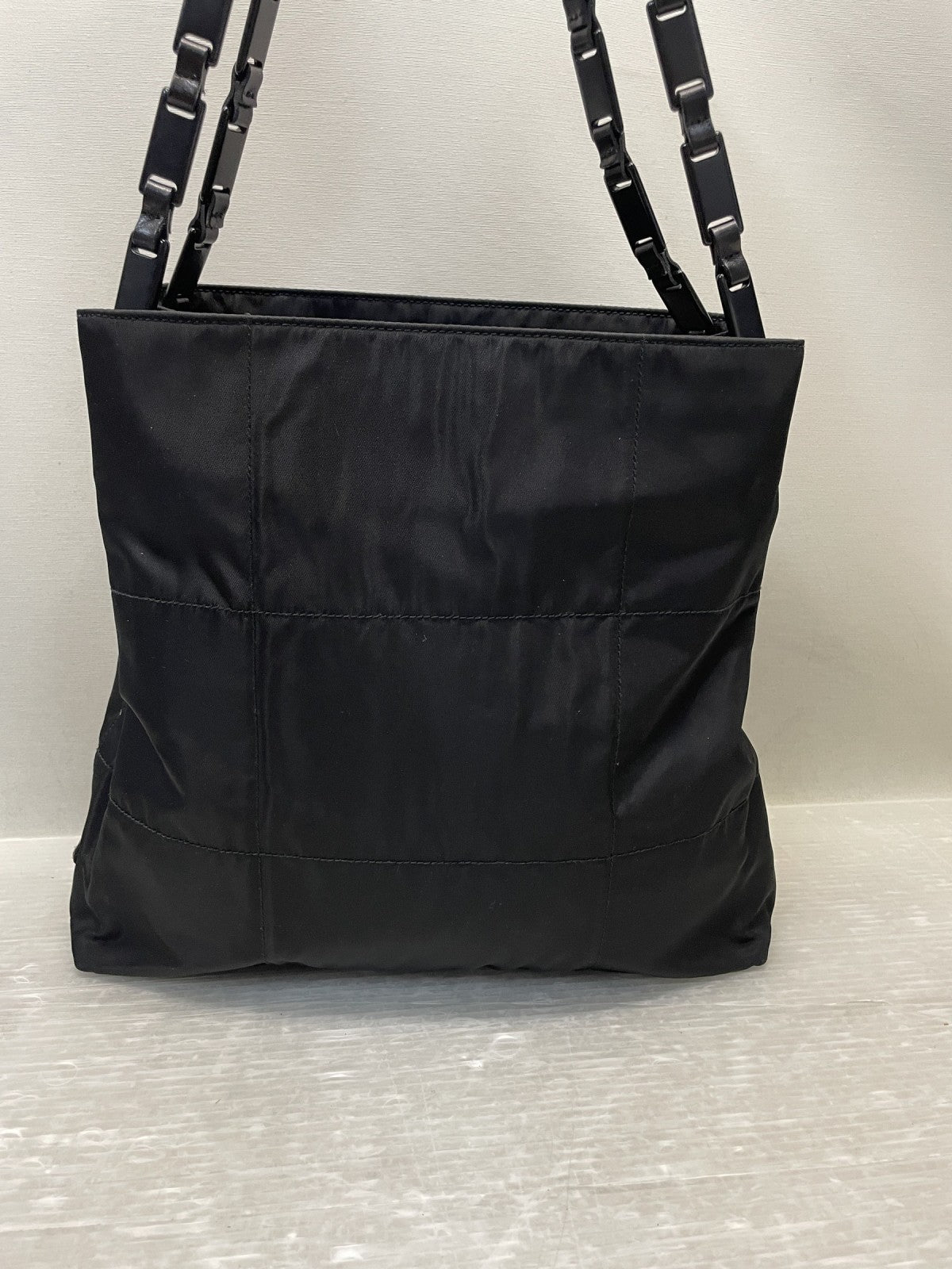 PRADA プラパーツハンドル スクエアナイロントートバッグ 黒