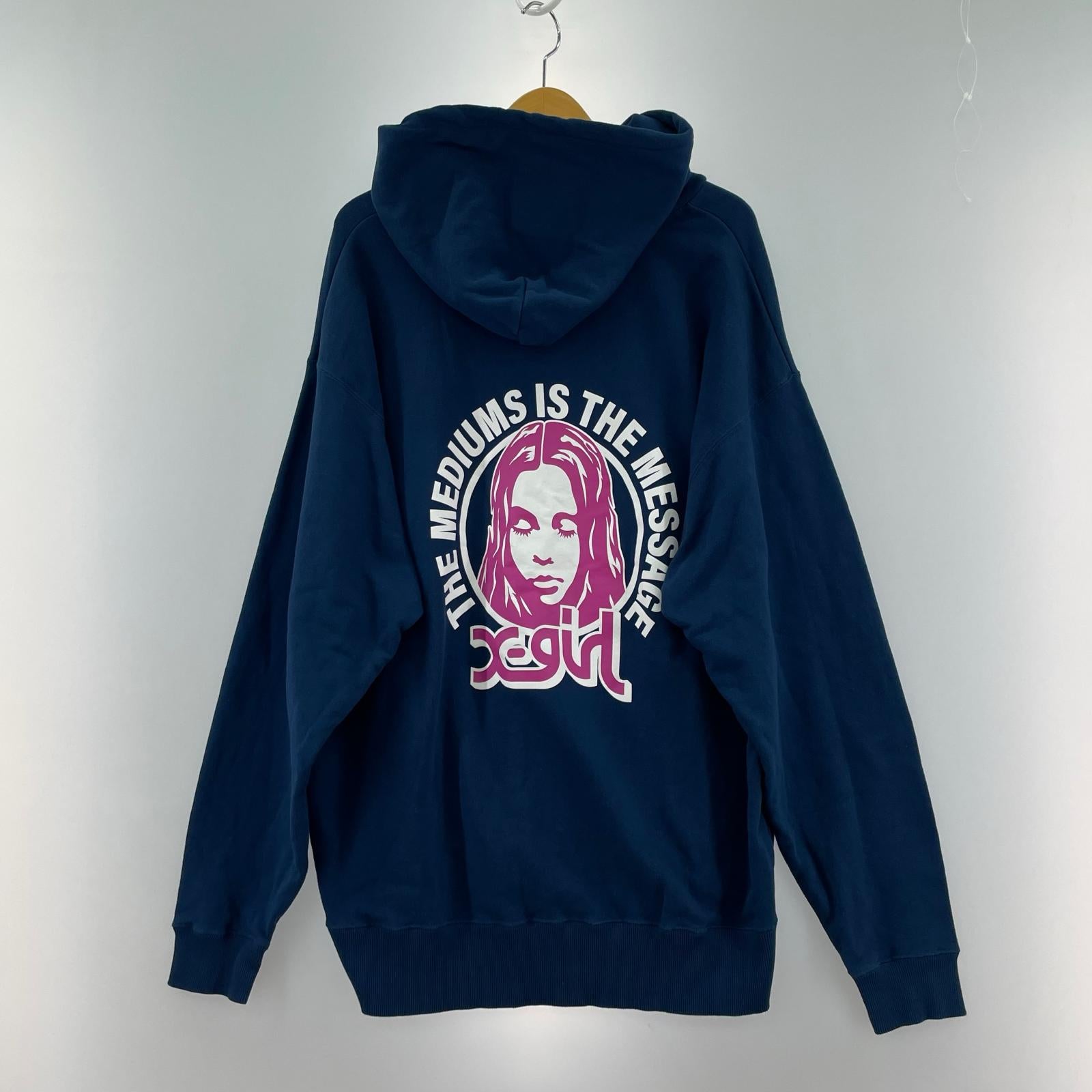 パーカー CIRCLE BACKGROUND FACE SWEAT HOODIE XL ネイビー