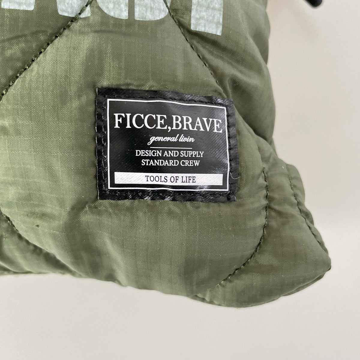 ショルダーバッグ FICCE BRAVE ナイロンキルティング バッグ