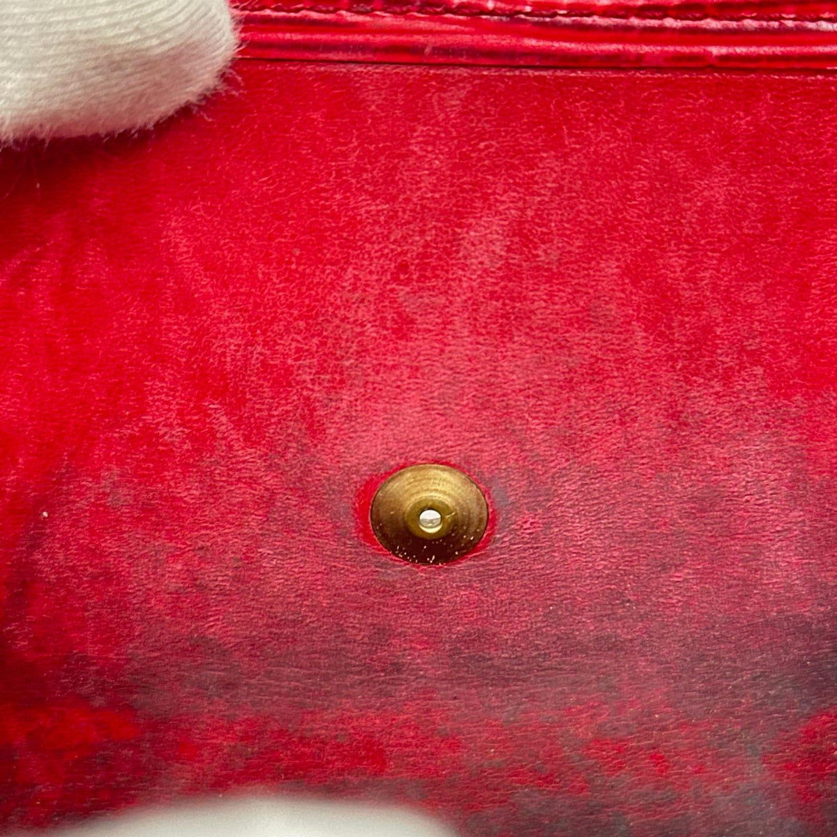 LV エピ ポルトモネビエカルトクレディ