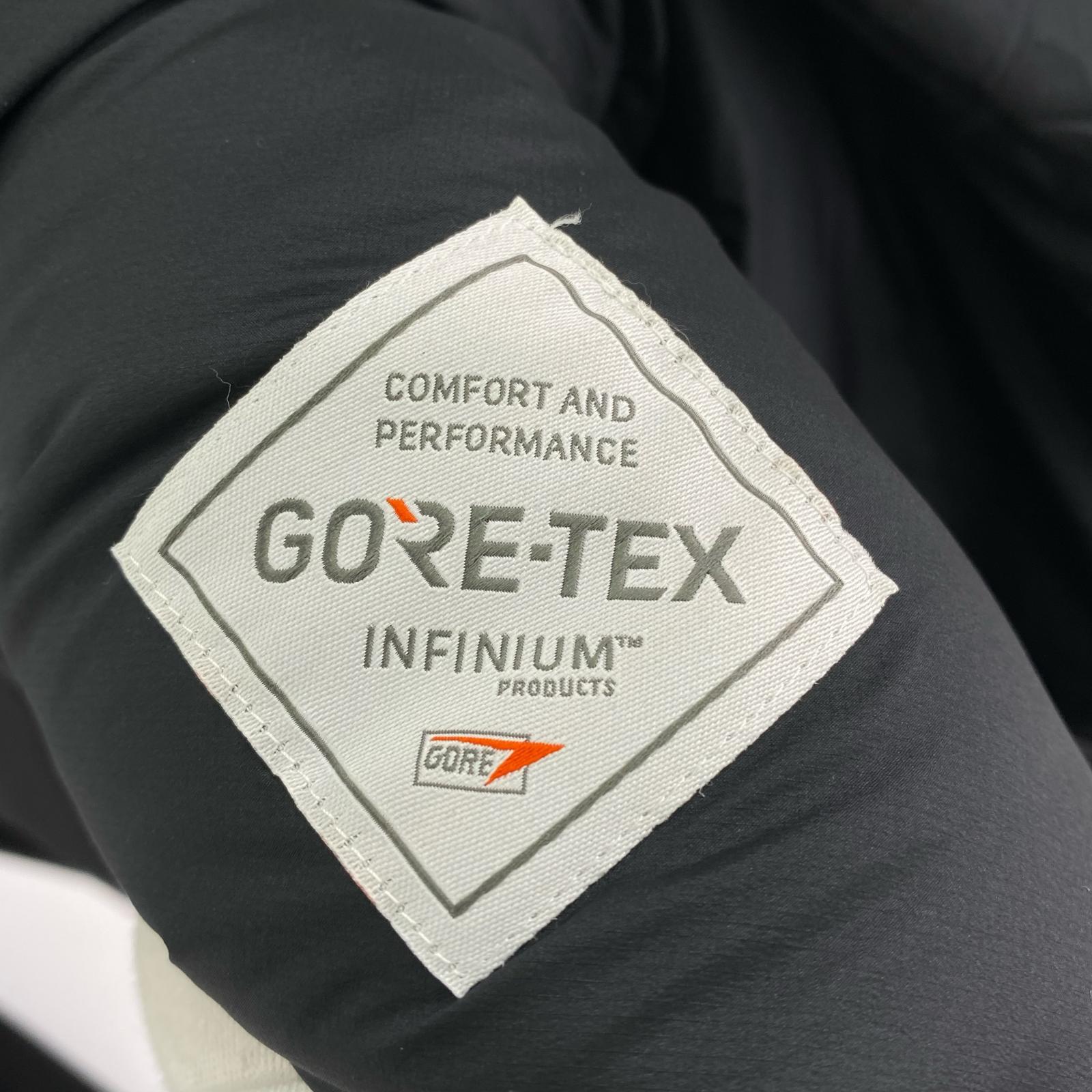 ダウンジャケット GORE-TEX INFINIUM PRODUCTS/ブラック L ブラック