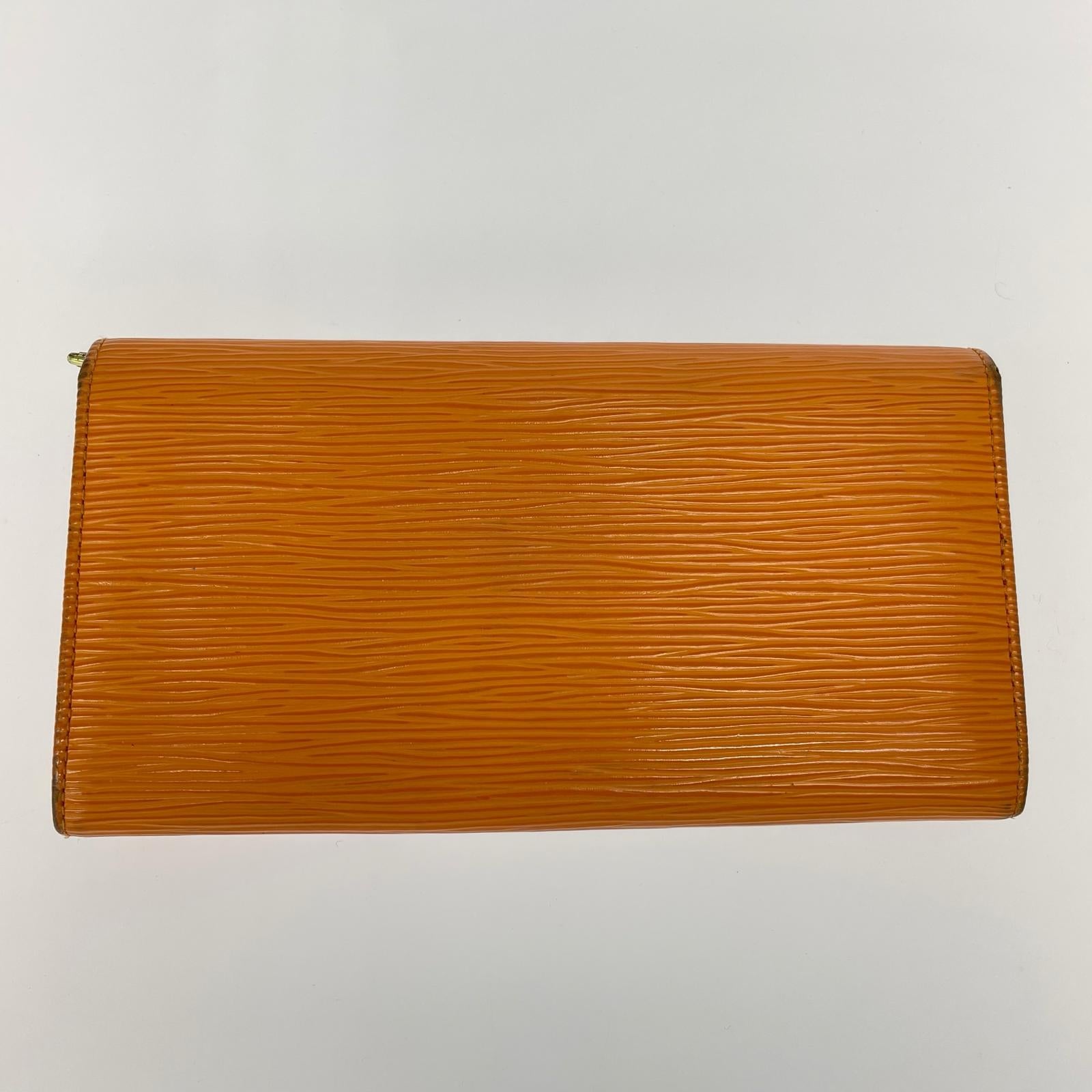 LV ポルトトレゾールインターナショナルM6338H
