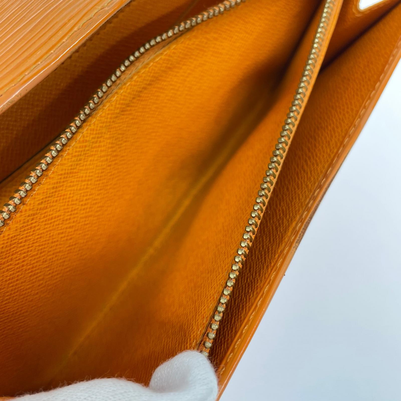 LV ポルトトレゾールインターナショナルM6338H