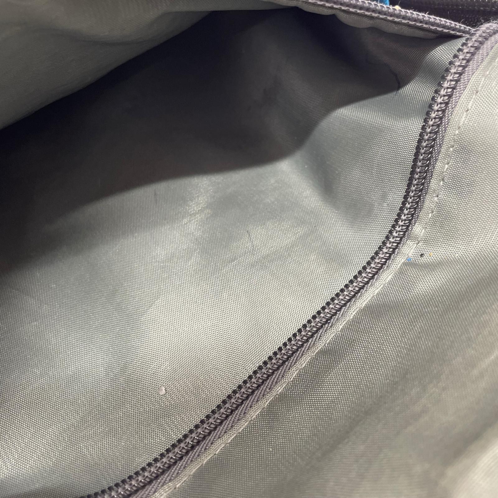 リュック・デイパック THULE CROSSOVER 25L ブラック