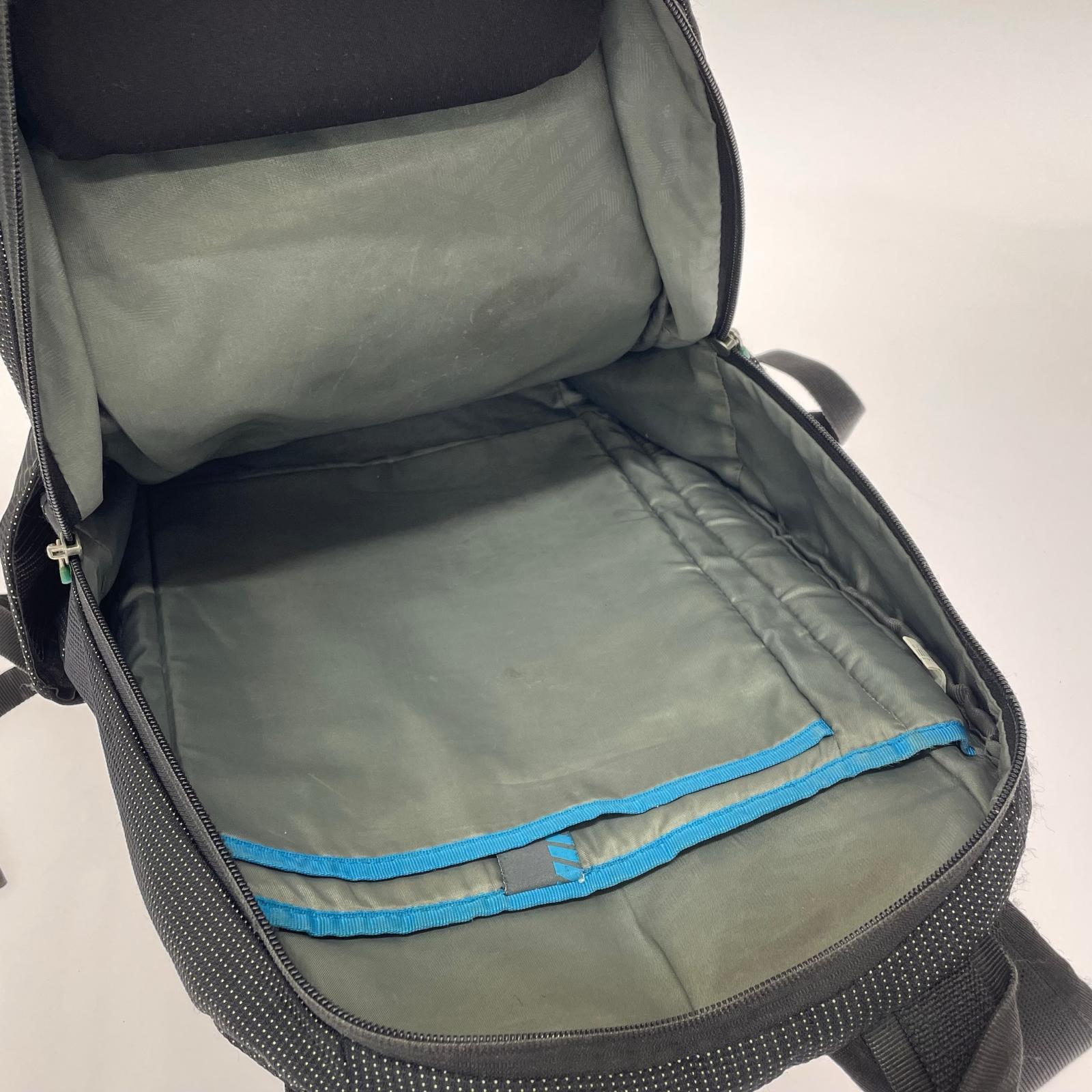 リュック・デイパック THULE CROSSOVER 25L ブラック
