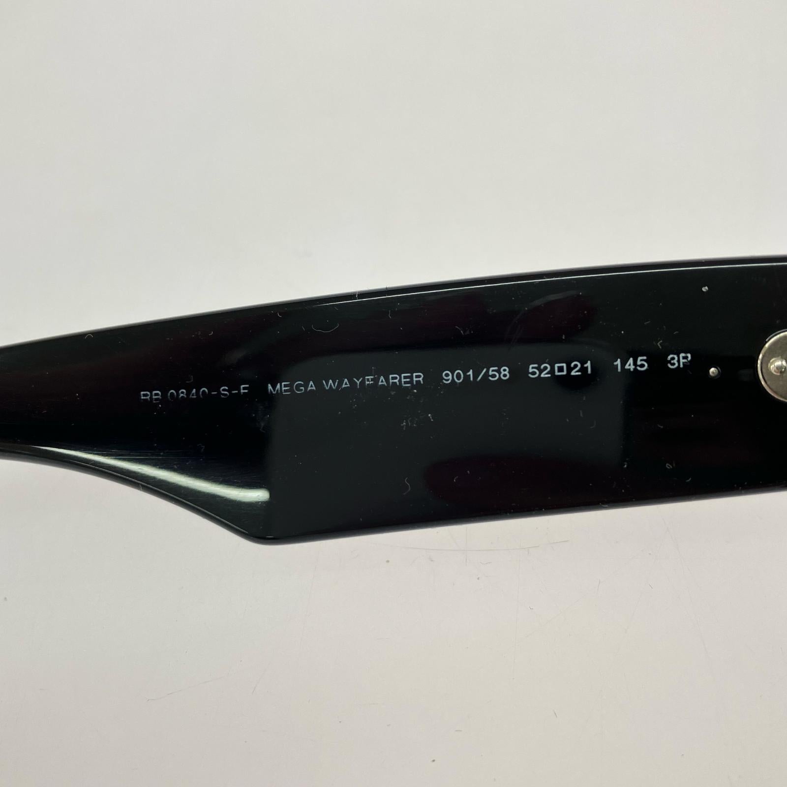 その他アクセサリー MEGA WAYFARER ブラック ブラック