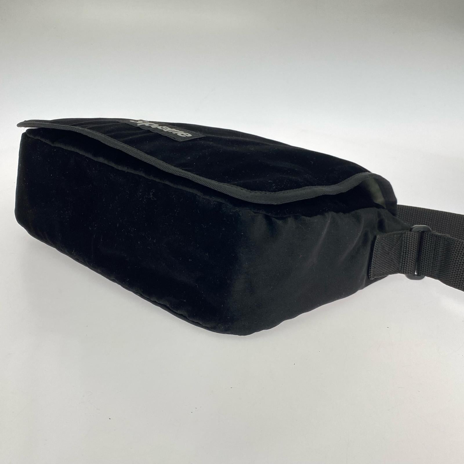ショルダーバッグ VELVET MESSWENGER BAG BLACK ブラック