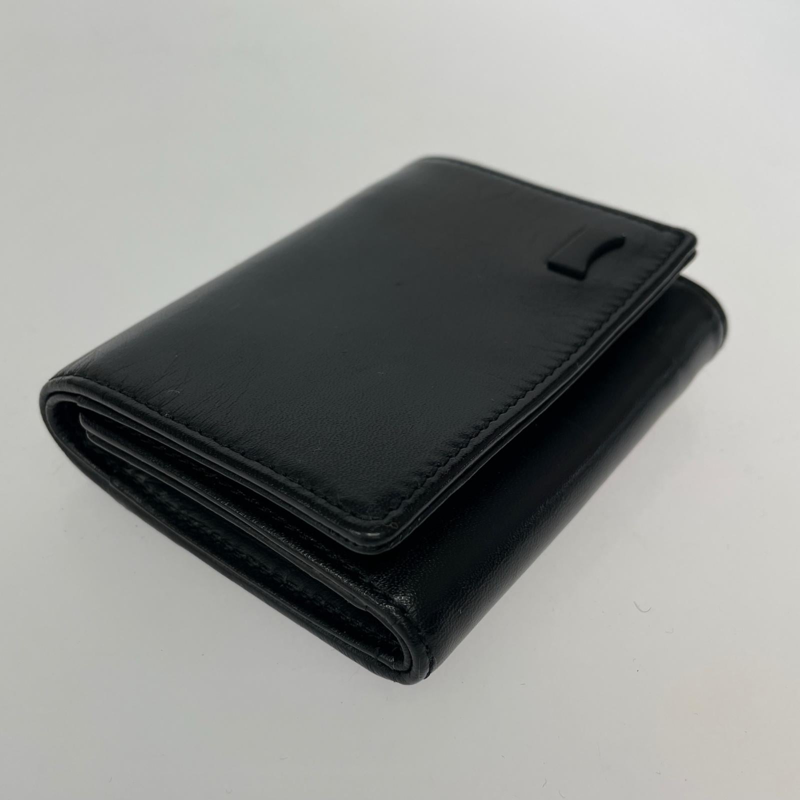 コンパクトウォレット 三つ折り財布 ブラック