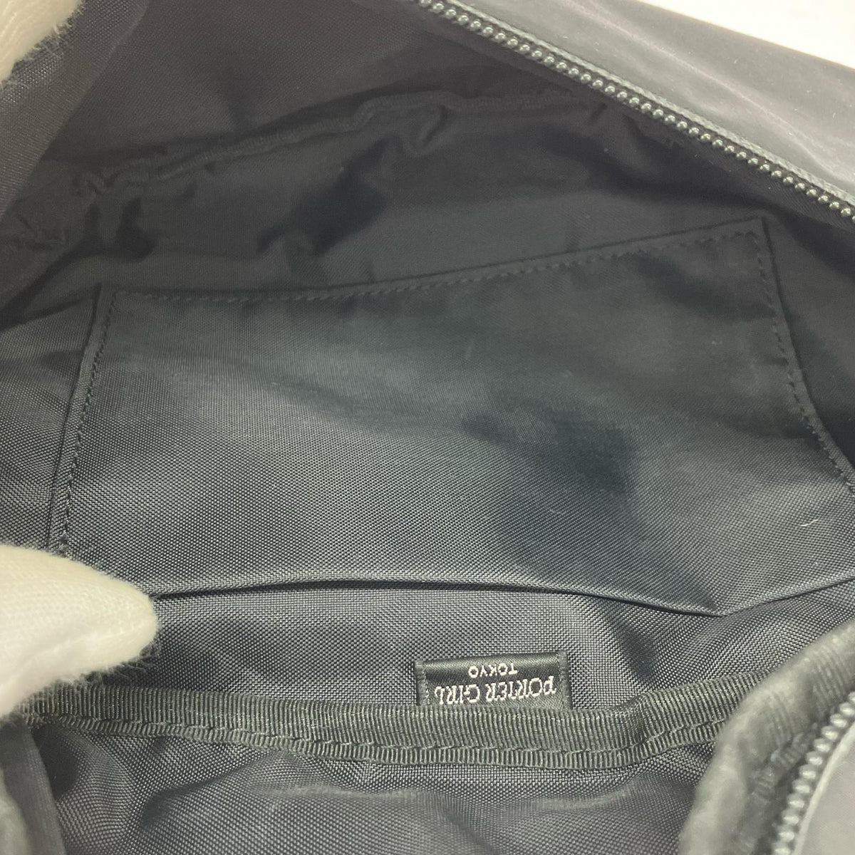 ボディバッグ BLK ブラック