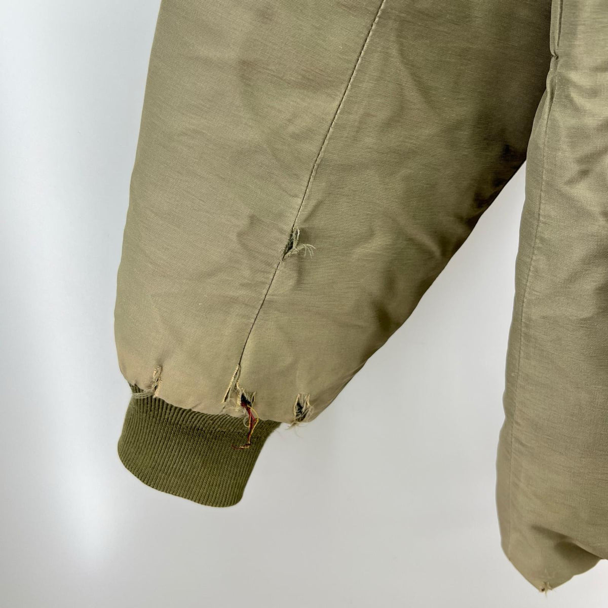 ダウンジャケット BAUER DOWN B-9 日の出タグ復刻(L) L グリーン