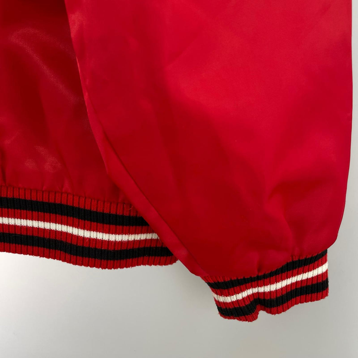 ジャケット JH Design NBA CHICAGO BULLS ポリスタジャン-M M