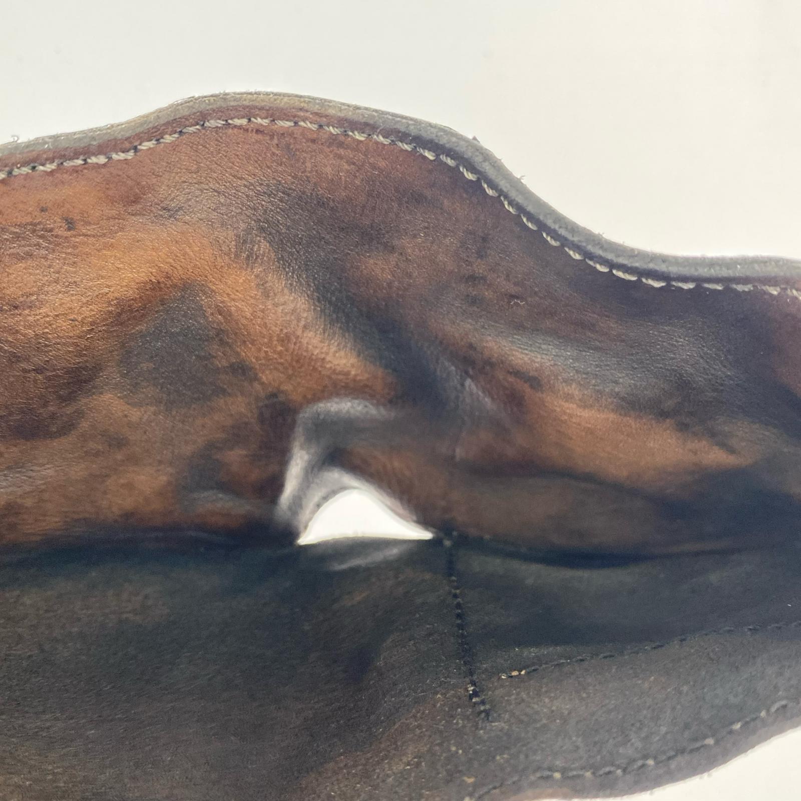 コンパクトウォレット Damasquina レザー二つ折り財布 スタッズ ブラウン