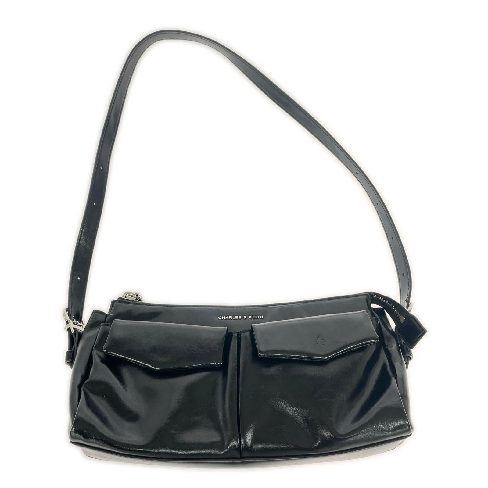 ショルダーバッグ CHARLES&KEITH 黒 ブラック