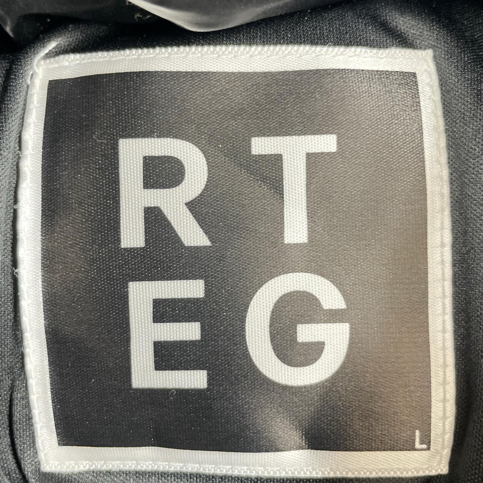 ダウンジャケット RTEG/OE バットアスブルゾン 黒 (L) L ブラック