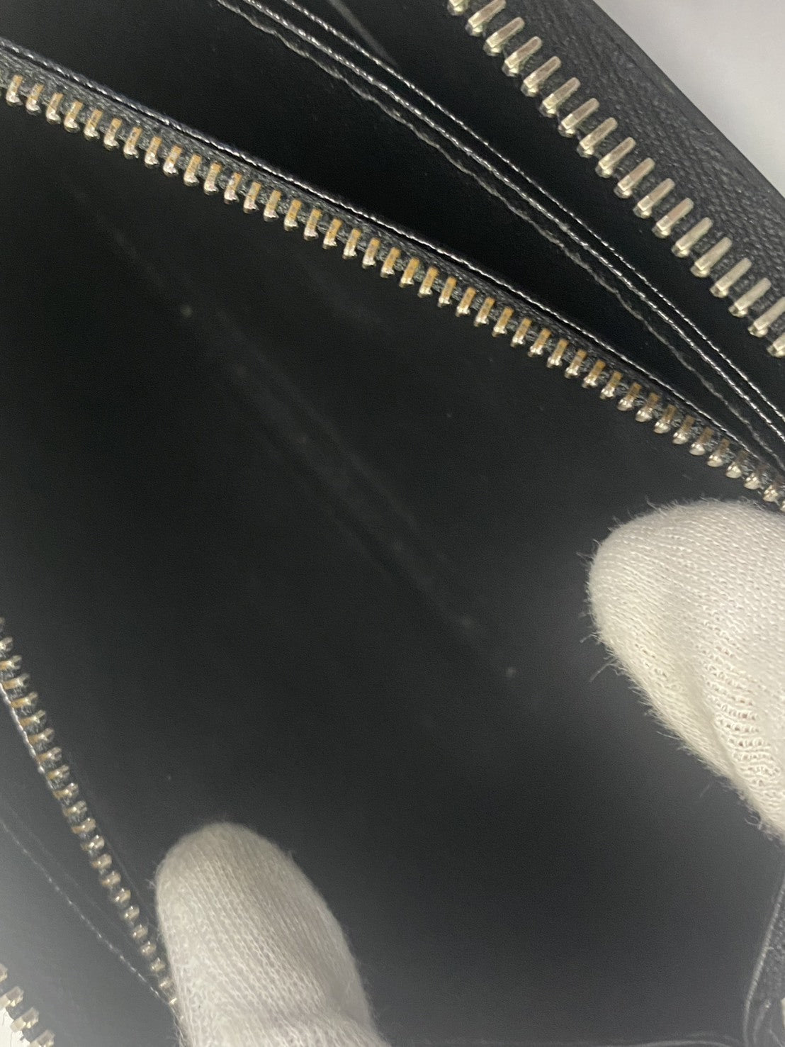 LV/CA2037/M61857/エピ ジッピー/ブラック