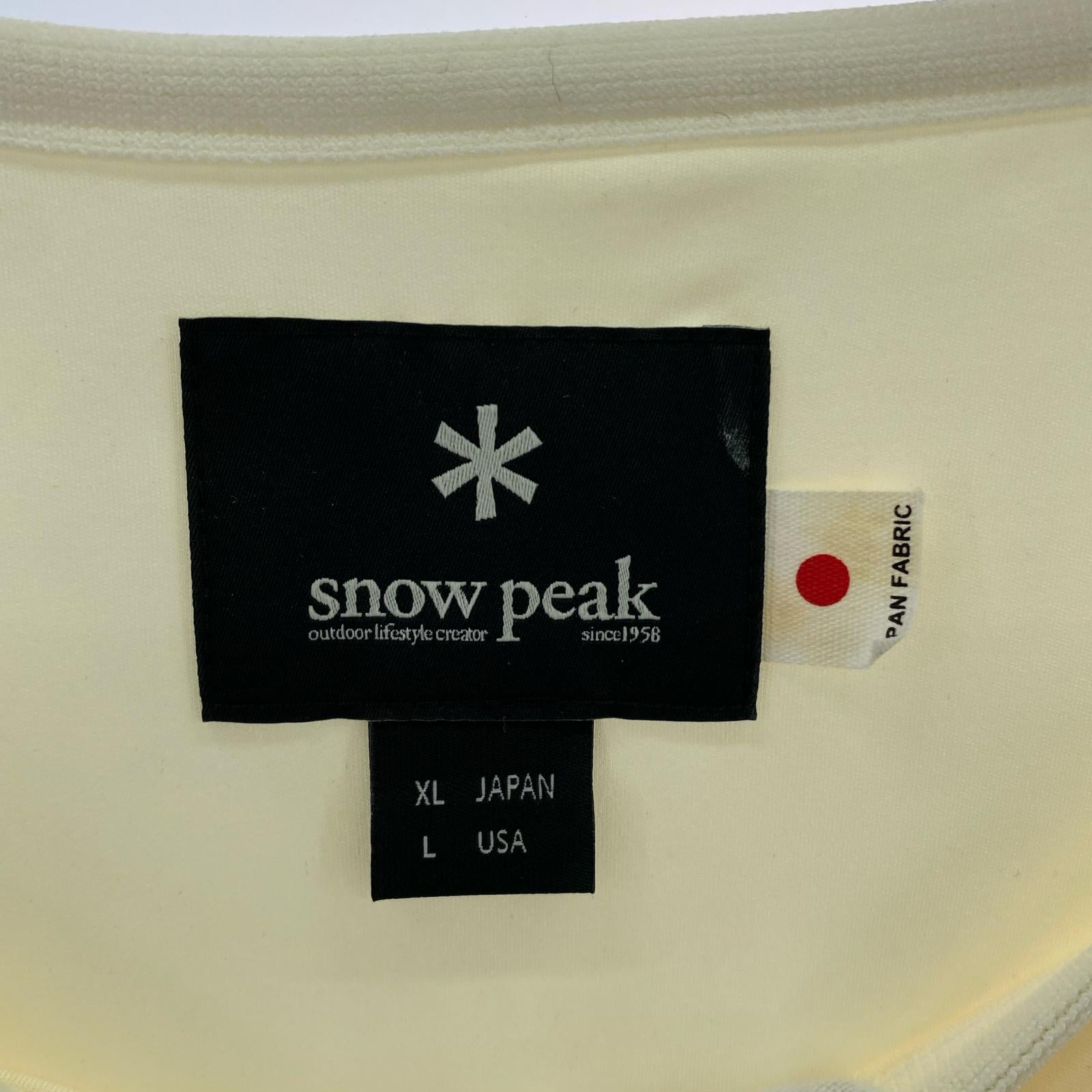 その他トップス フレキシブルインサレーションプルオーバー