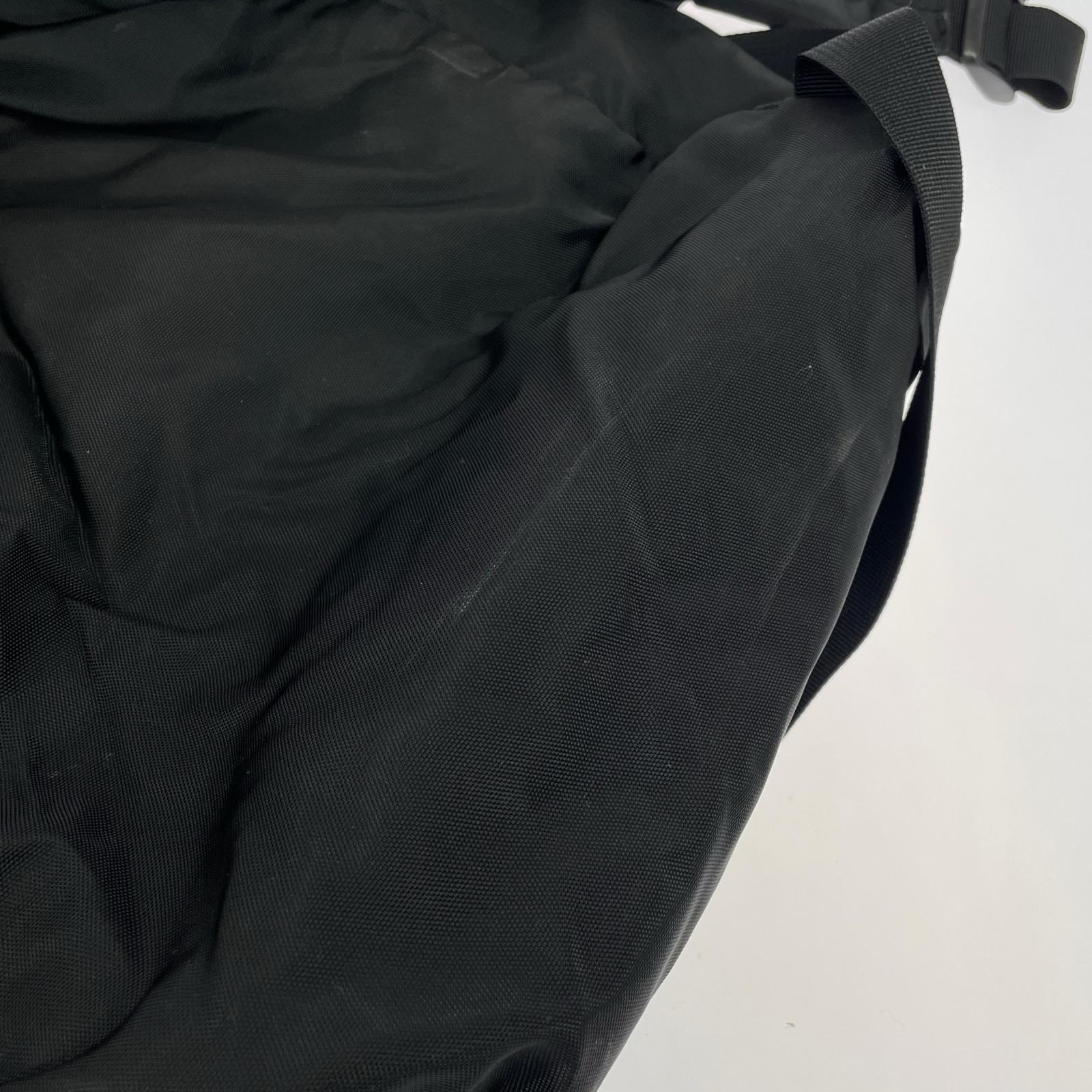 リュック・デイパック 黒 ナイロン 978N ブラック