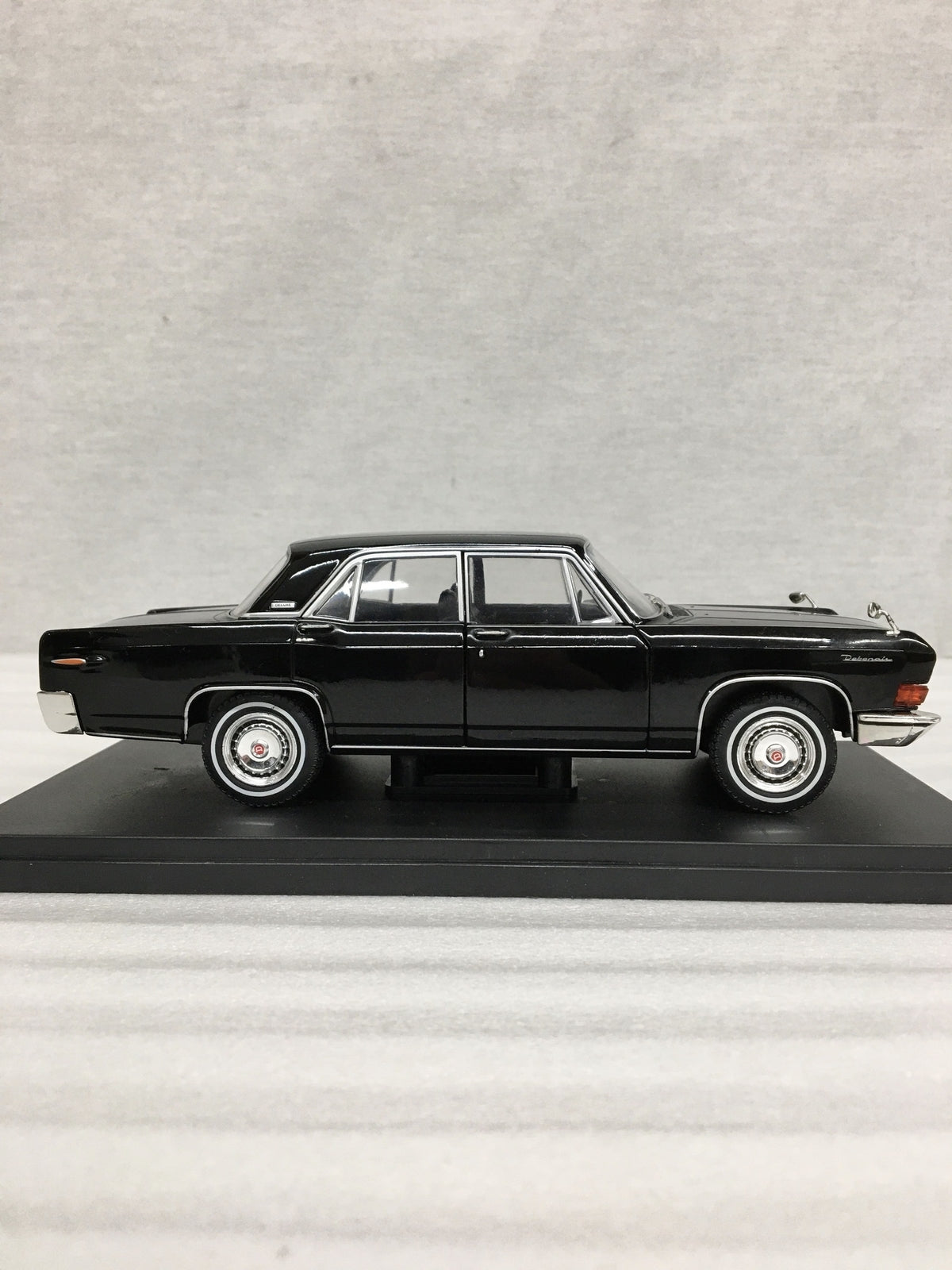 assiette Mitsubishi Debonair 1964 スケールカー