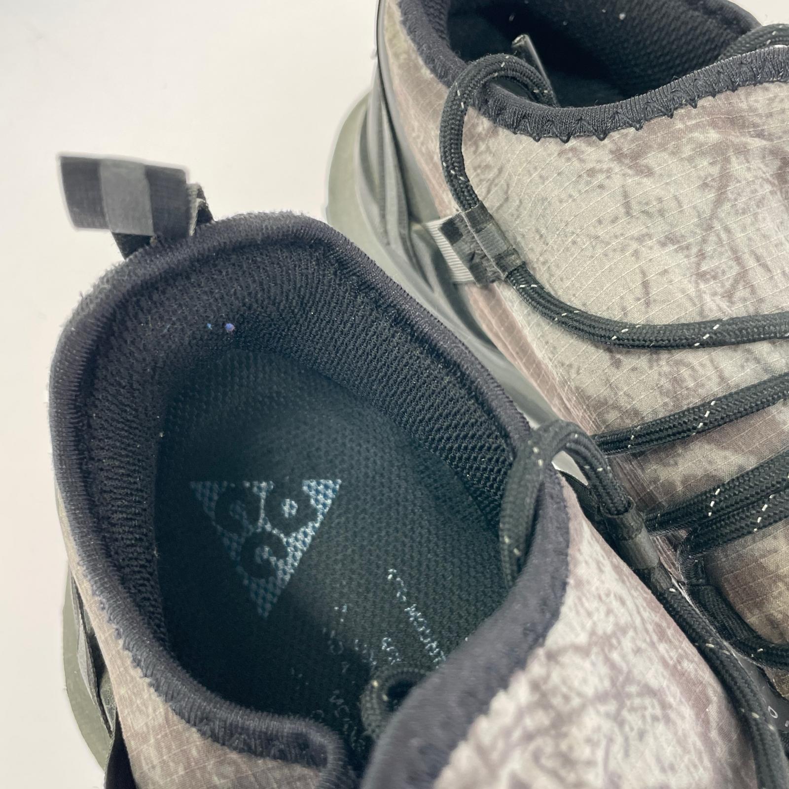 スニーカー ACG Mountain Fly Low(27.0) 27cm (US9 UK8 1/2 EU44) ブラック