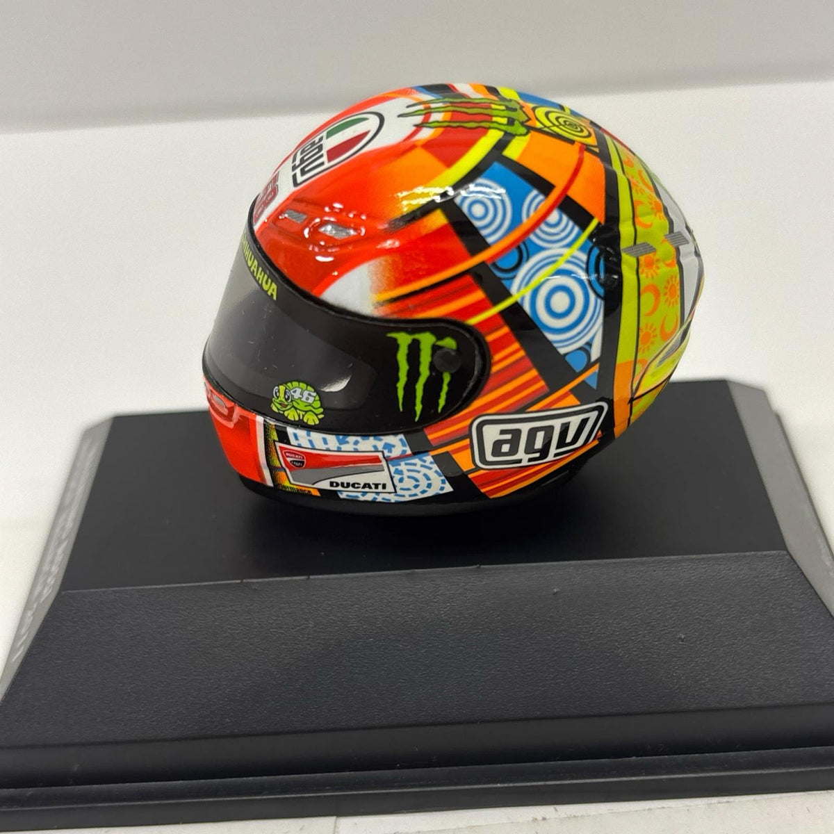 PMA 1/8 VR ヘルメット MOTOGP VALENCIA 2011 P M A 1/8 V R ヘルメット ミニカーその他