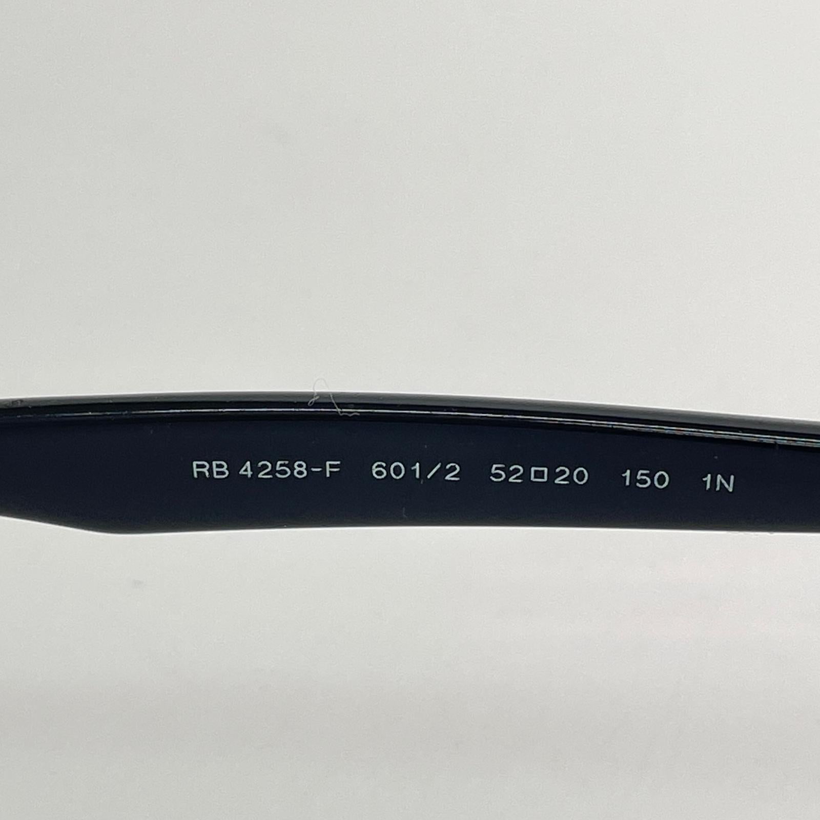 その他アクセサリー Ray Ban RB4258 F サングラス ブラック