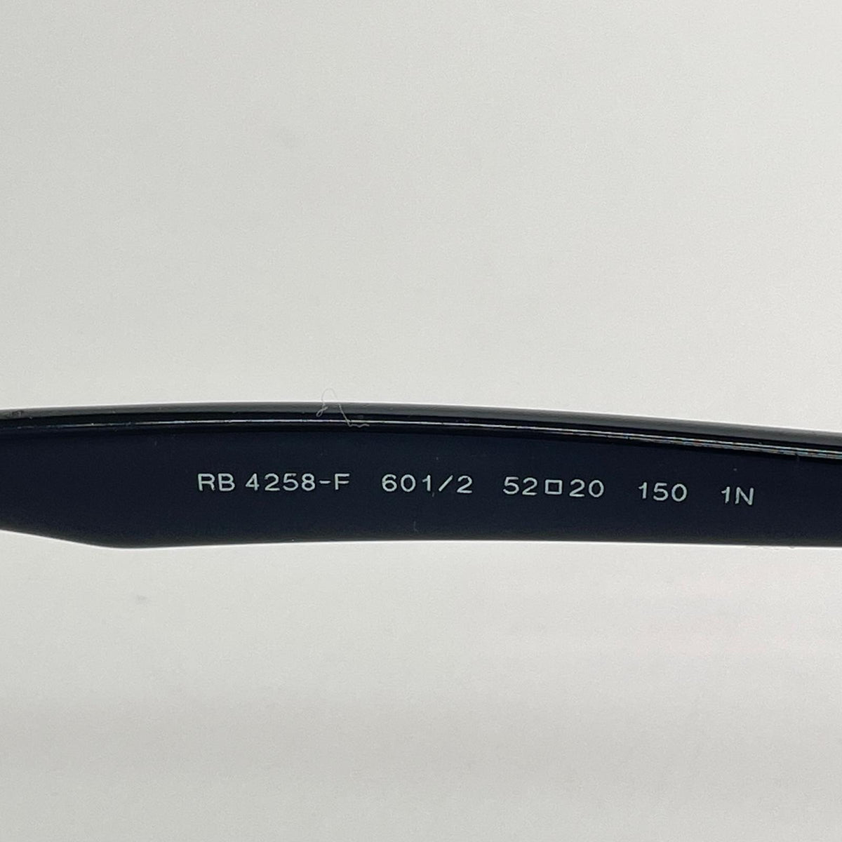 その他アクセサリー Ray Ban RB4258 F サングラス ブラック