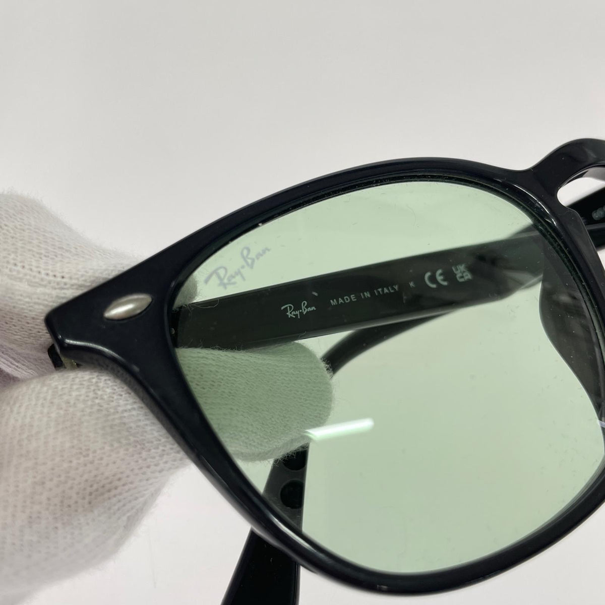 その他アクセサリー Ray Ban RB4258 F サングラス ブラック