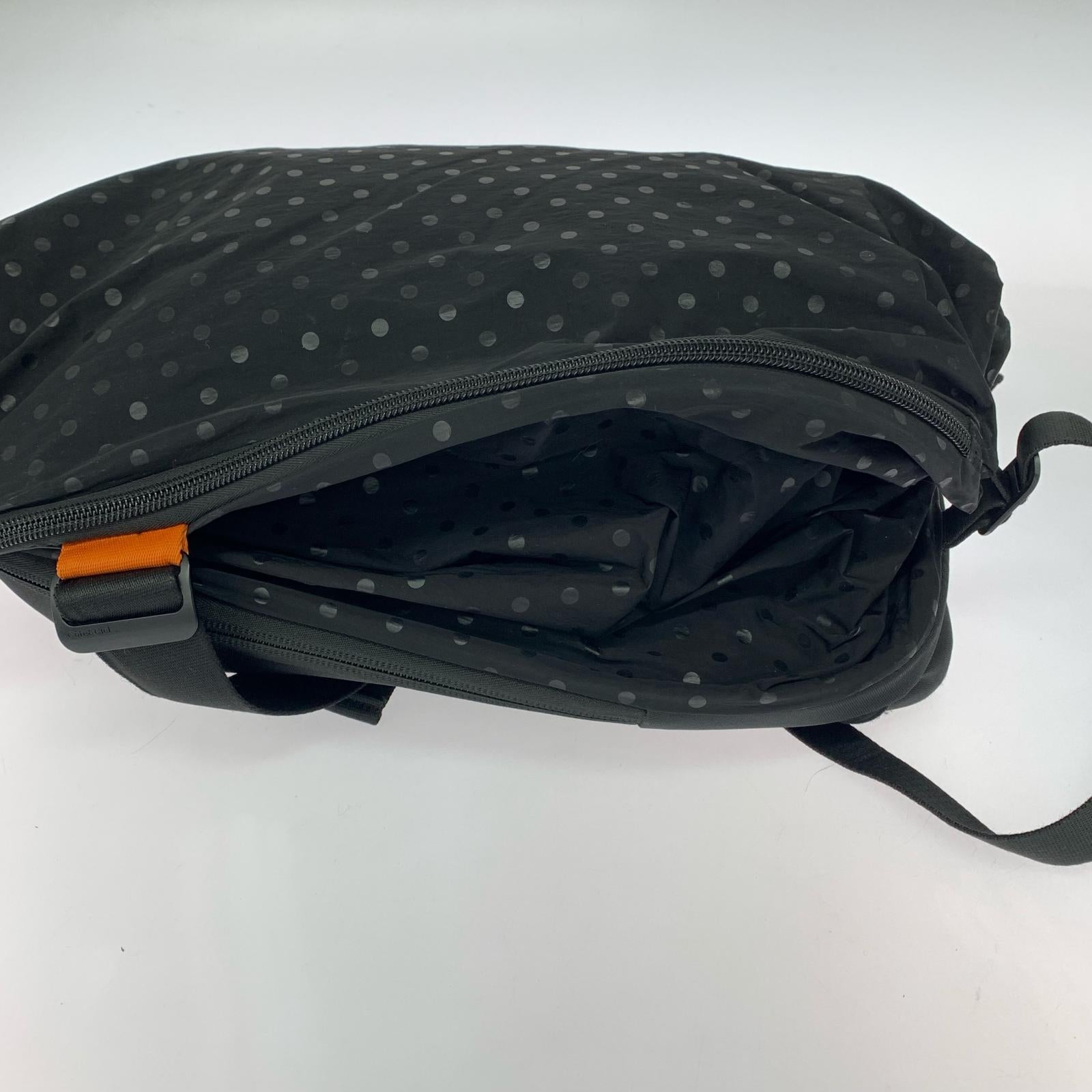リュック・デイパック Isar Rucksack ブラック