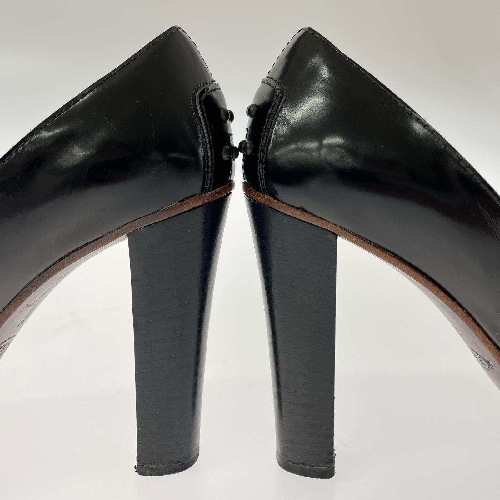 パンプス エナメルチャンキーヒールパンプス 37 37 ブラック