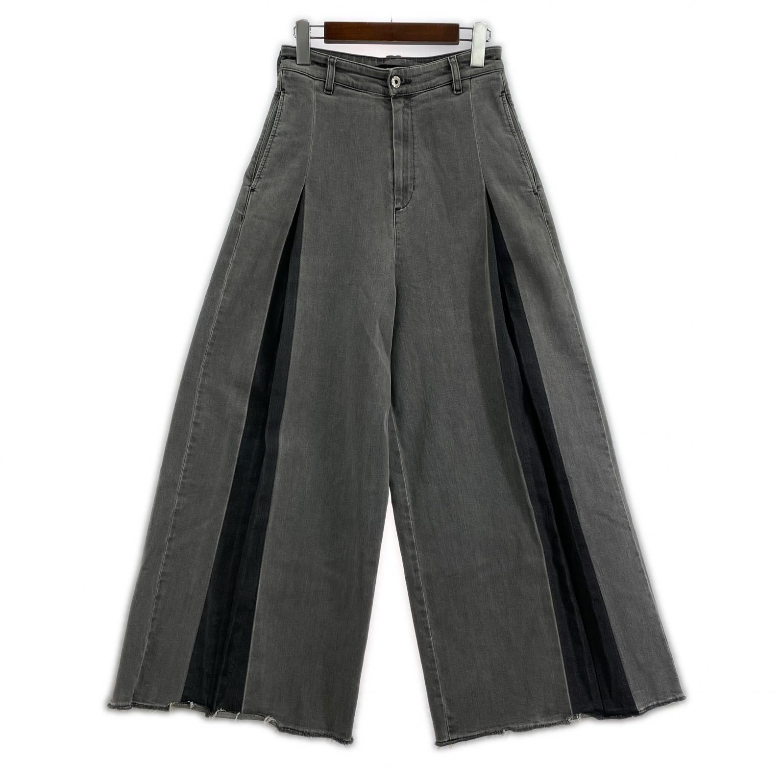 デニムパンツ DIESEL SUPER WIDE FLARE JEANS 黒 (24) ブラック