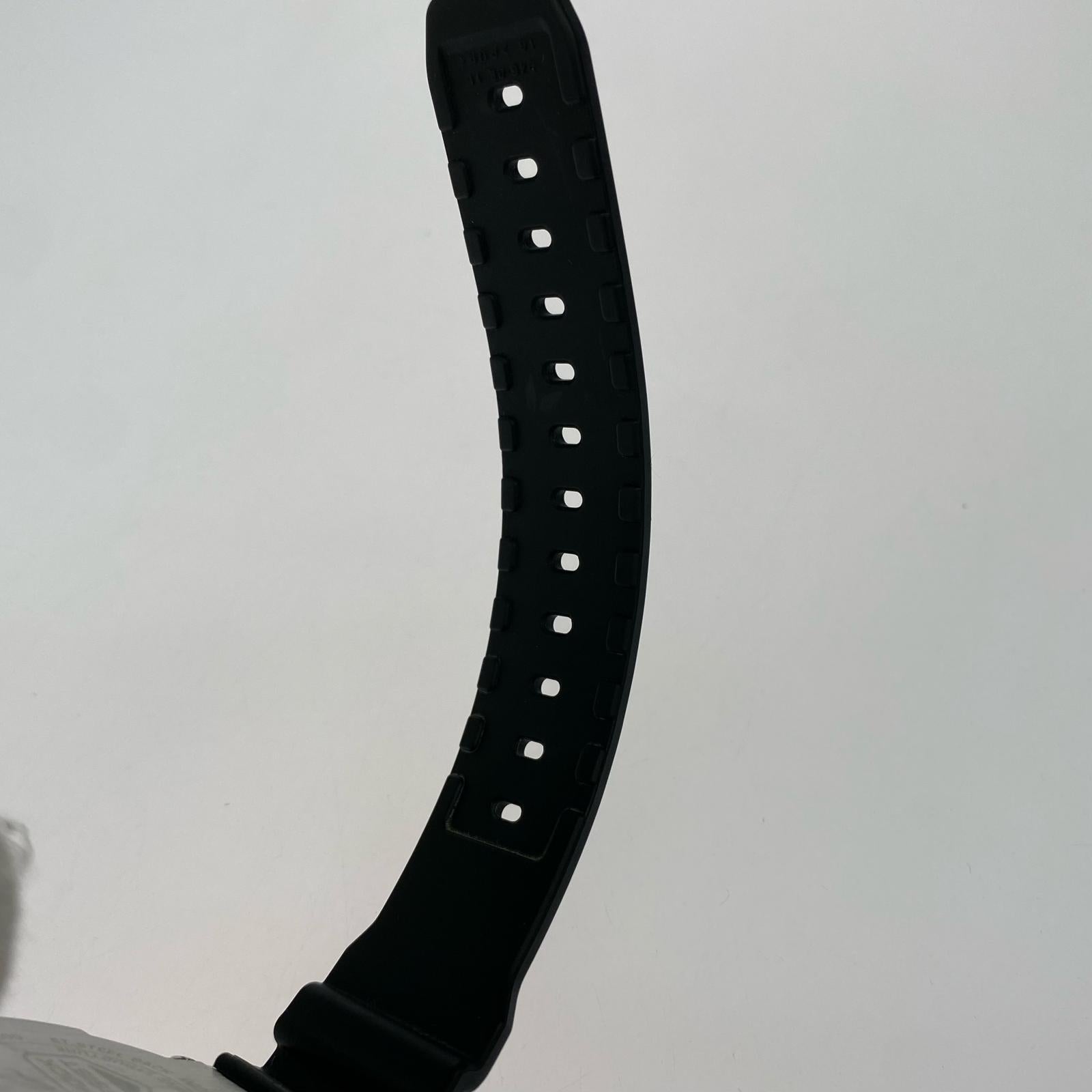 腕時計 デジタル クォーツ 腕時計 メタル タフネス GM-5600U-1JF