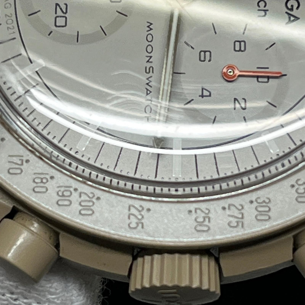 OMEGA×Swatch/ムーンスウォッチミッショントゥジュピター S033C100 OMEGA × SWATCH/オメガ×スウィッチ 腕時計