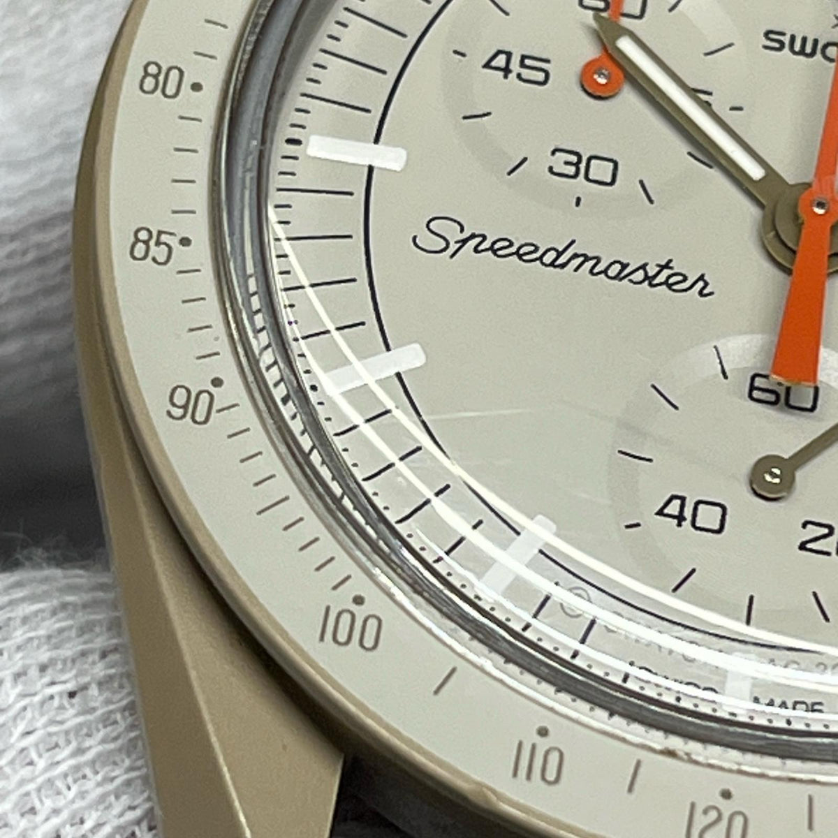 OMEGA×Swatch/ムーンスウォッチミッショントゥジュピター S033C100 OMEGA × SWATCH/オメガ×スウィッチ 腕時計
