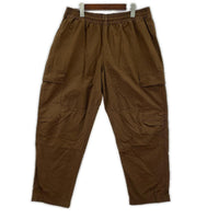 パンツ AS M NK CARGO WVN PANT ブラウン