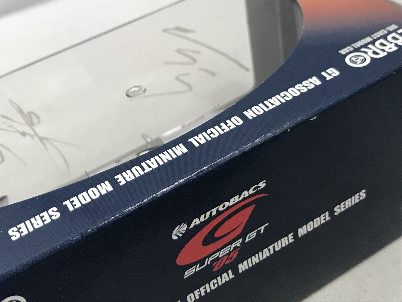 エブロ 1/43 ゼント セルモ スープラ GT2005 500 優勝 スケールカー