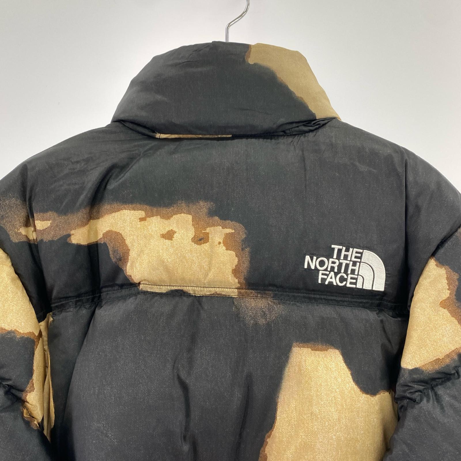 ダウンジャケット Bleached Denim Print Nuptse M M