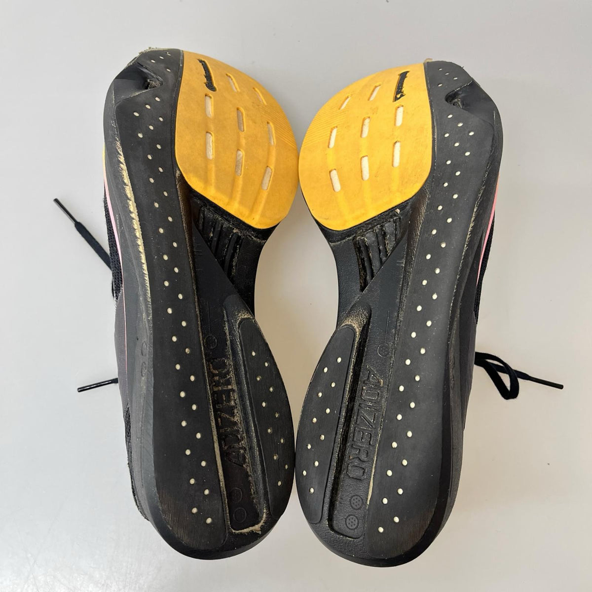 スニーカー TAKUMI SEN 10 (26cm) ID2793 26cm (US8 UK7 1/2 EU42) ブラック
